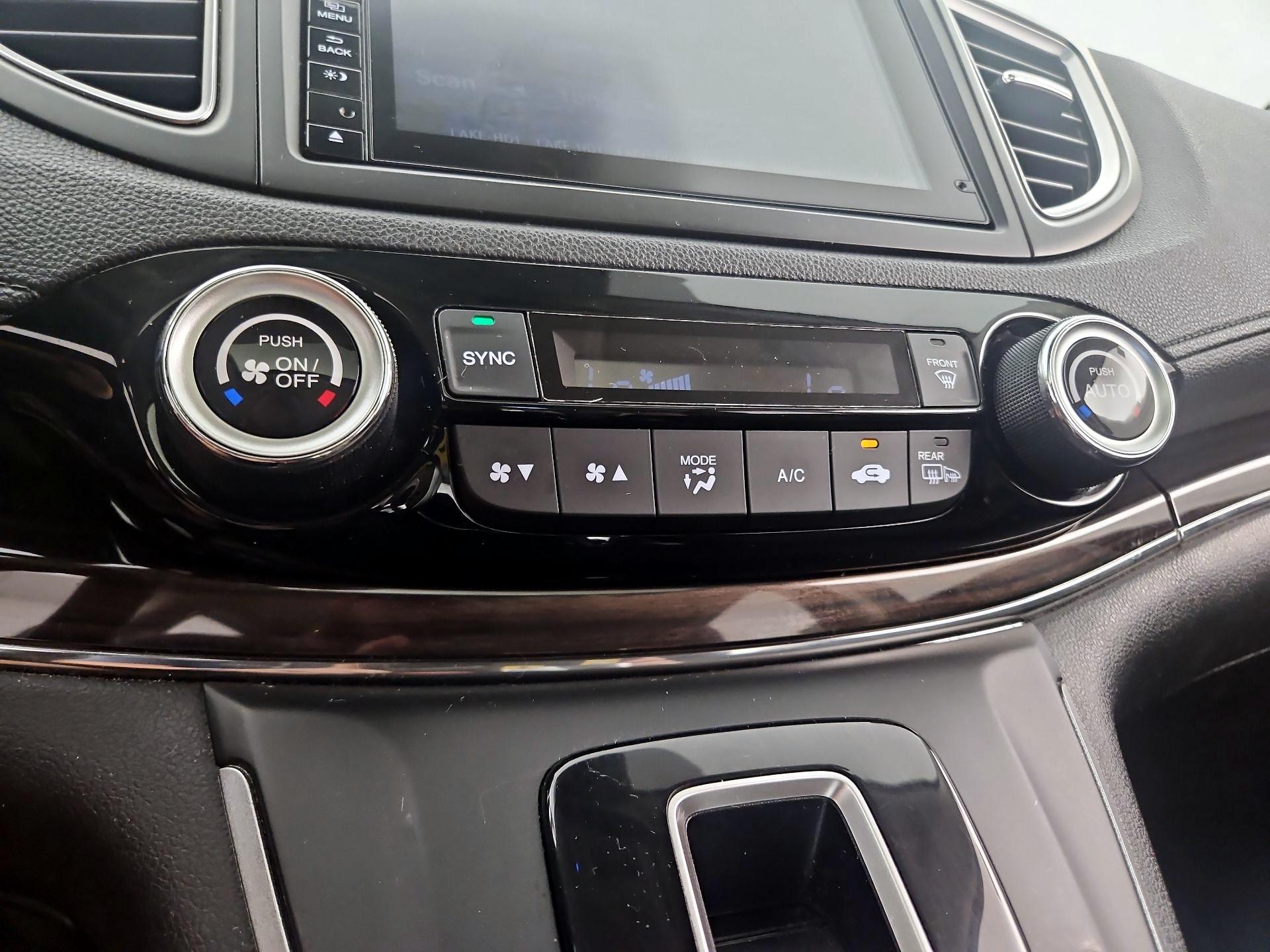 Thumbnail: 2015 Honda CR-V - 16
