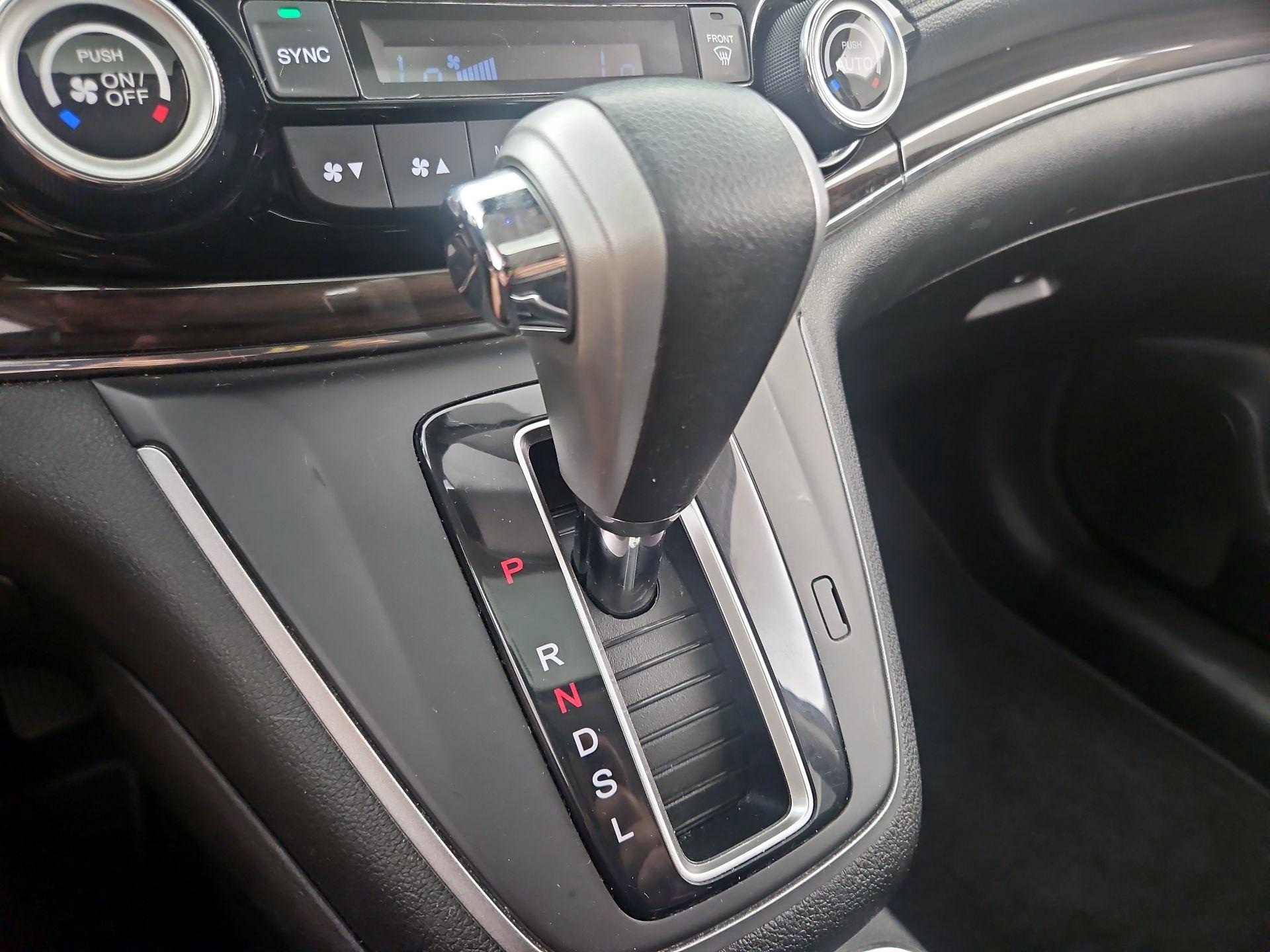 Thumbnail: 2015 Honda CR-V - 17