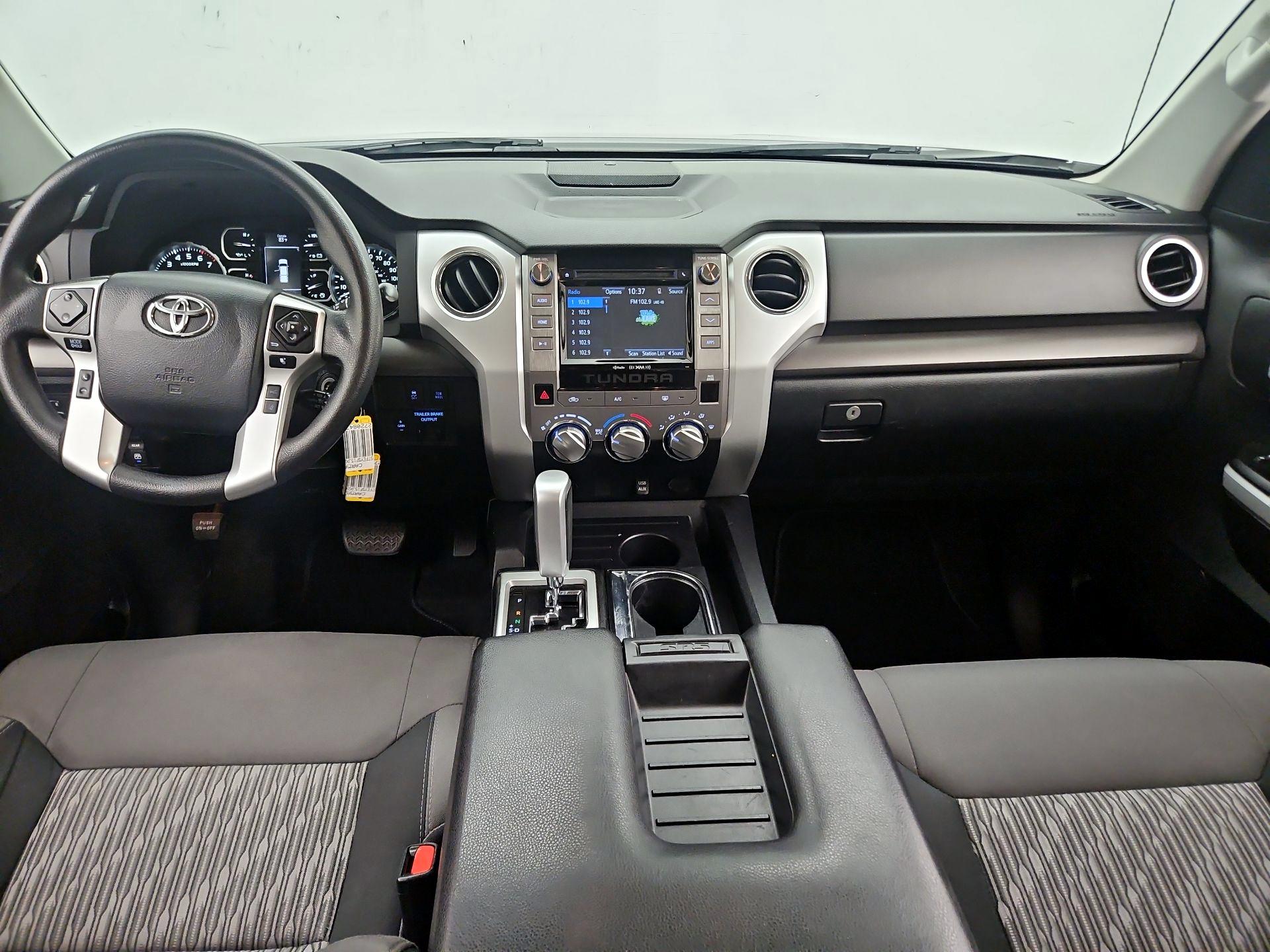 Thumbnail: 2018 Toyota Tundra - 9