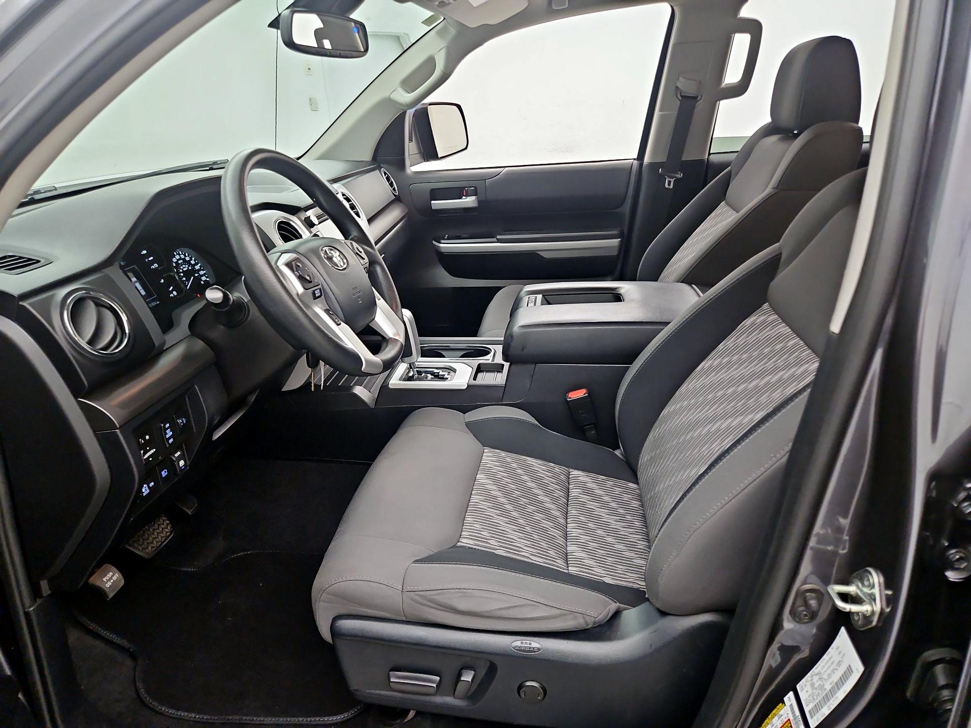 Thumbnail: 2018 Toyota Tundra - 11