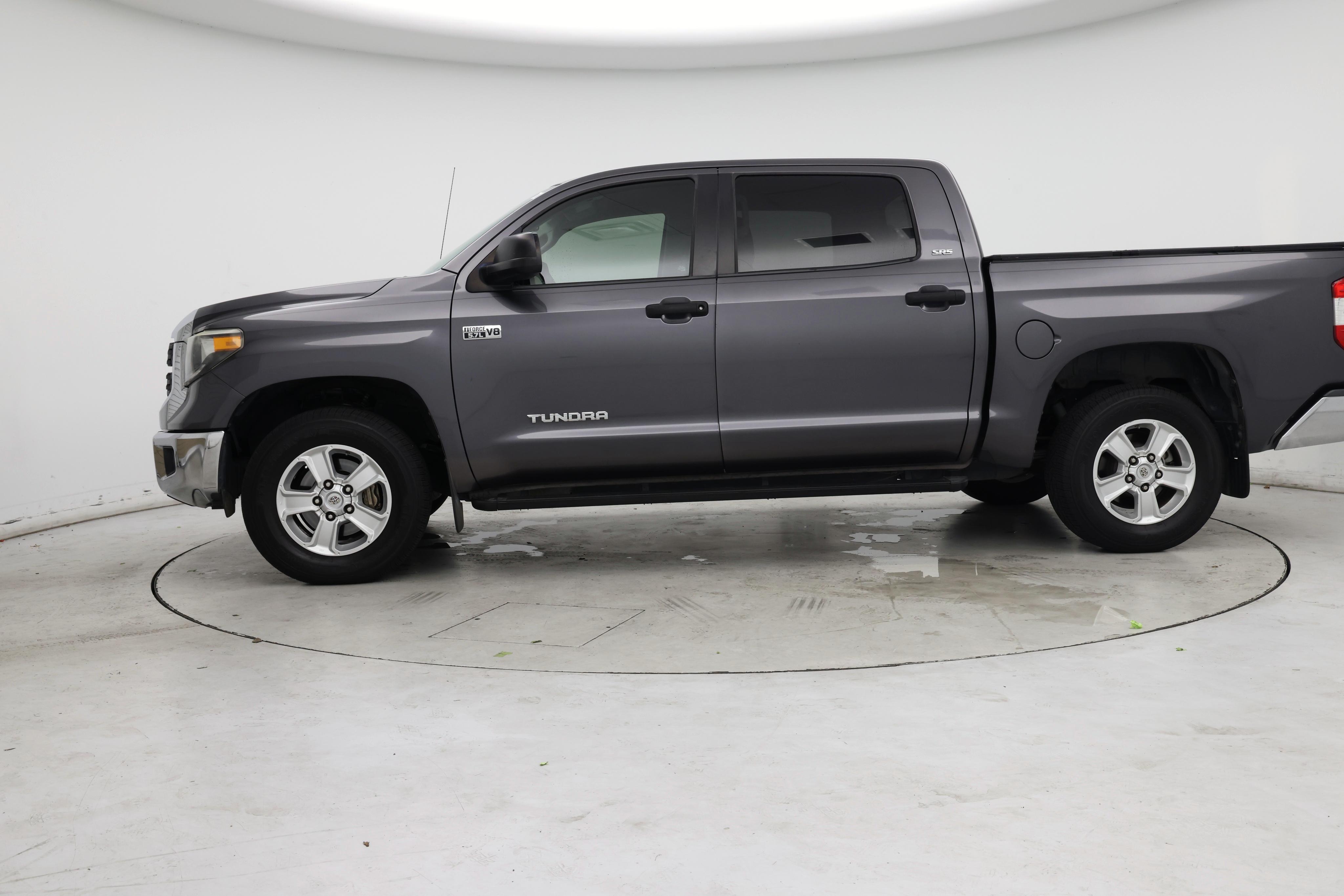 Thumbnail: 2018 Toyota Tundra - 3