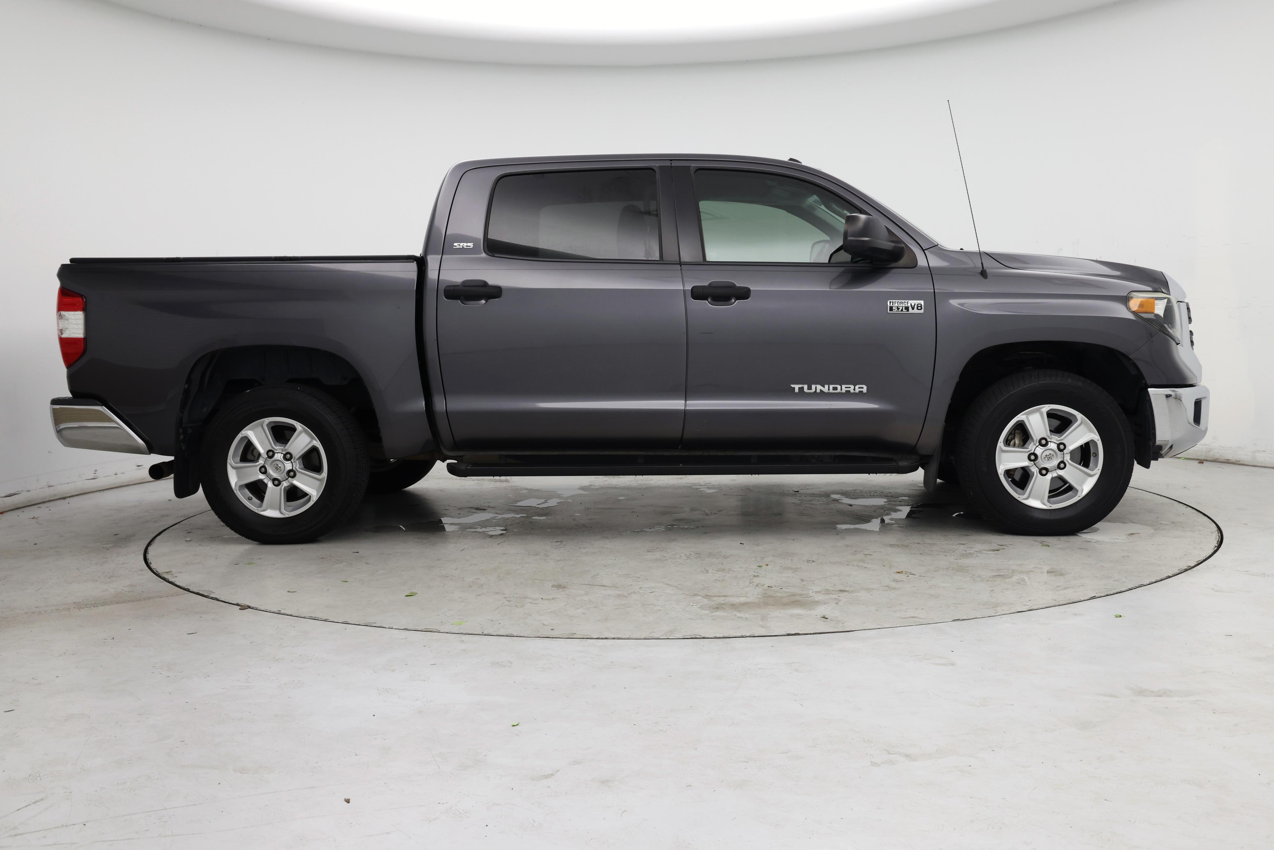 Thumbnail: 2018 Toyota Tundra - 7