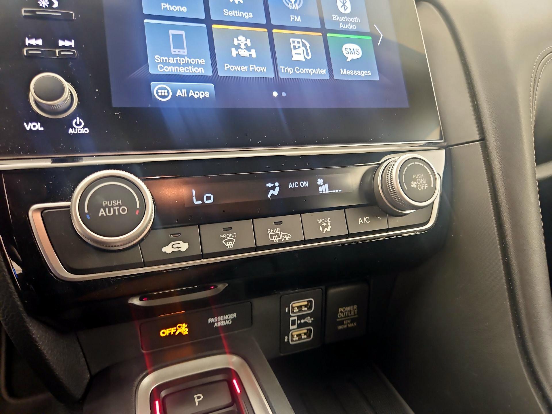 Thumbnail: 2019 Honda Insight - 16