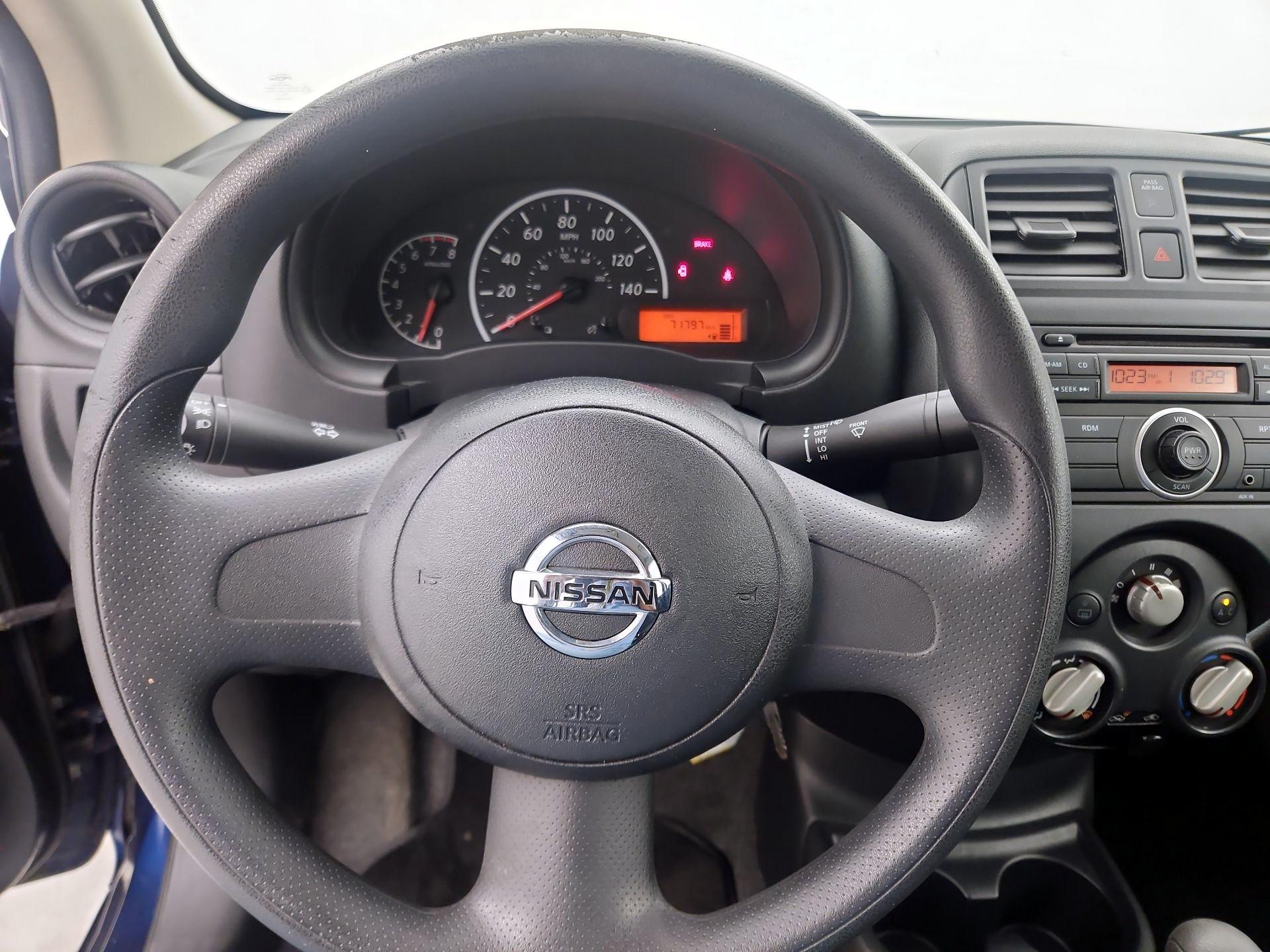 Thumbnail: 2014 Nissan Versa - 10