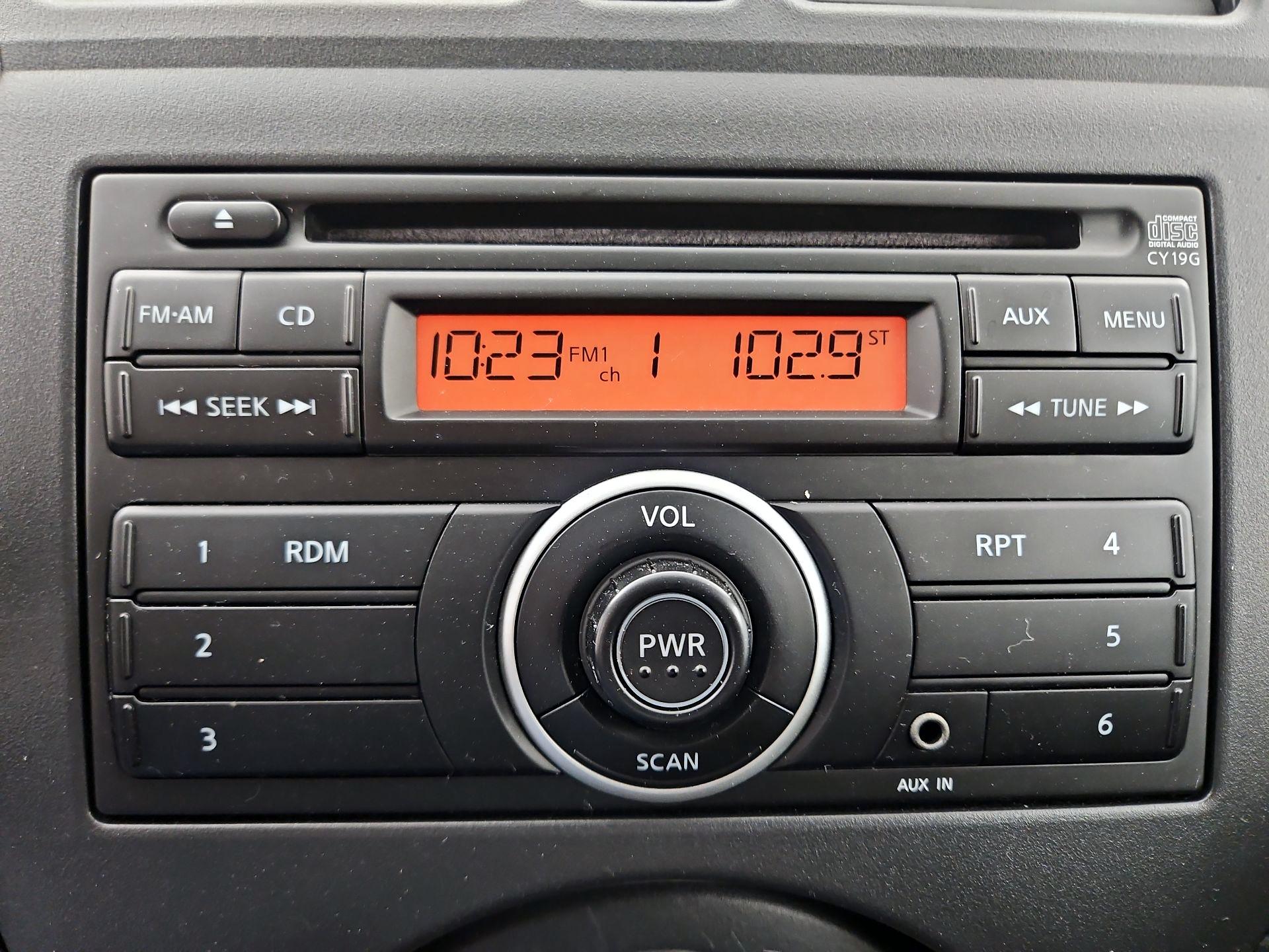 Thumbnail: 2014 Nissan Versa - 14