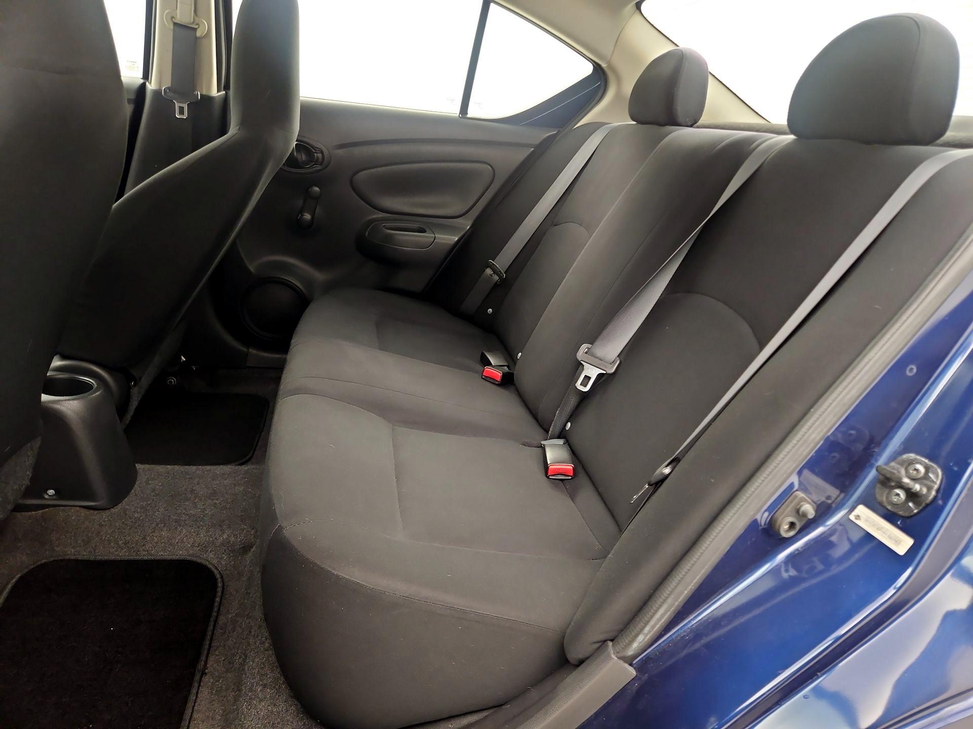 Thumbnail: 2014 Nissan Versa - 17
