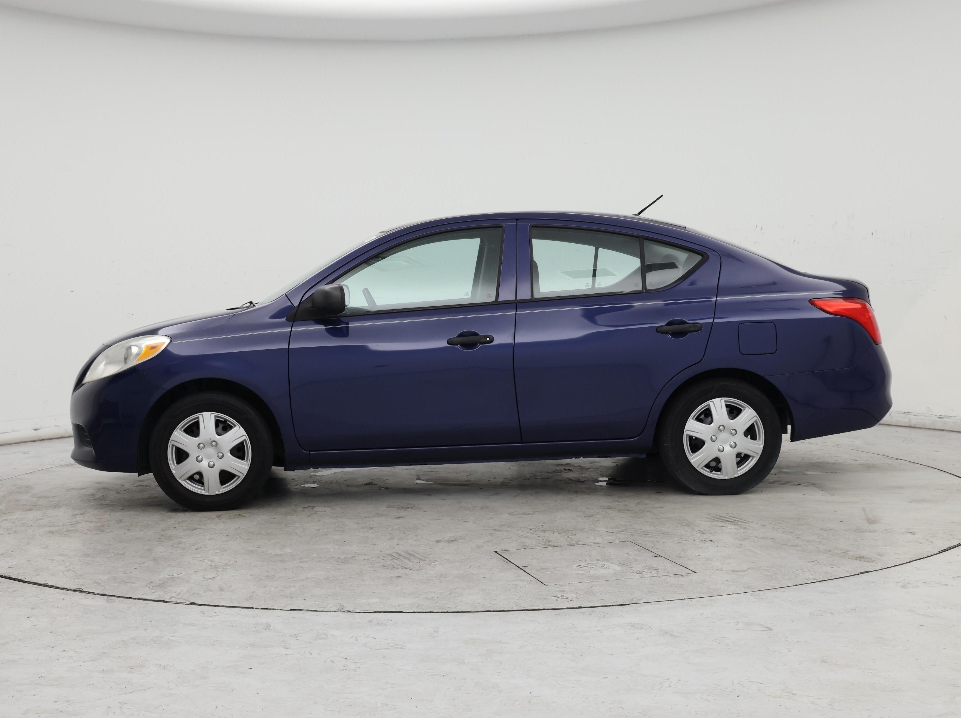 Thumbnail: 2014 Nissan Versa - 3