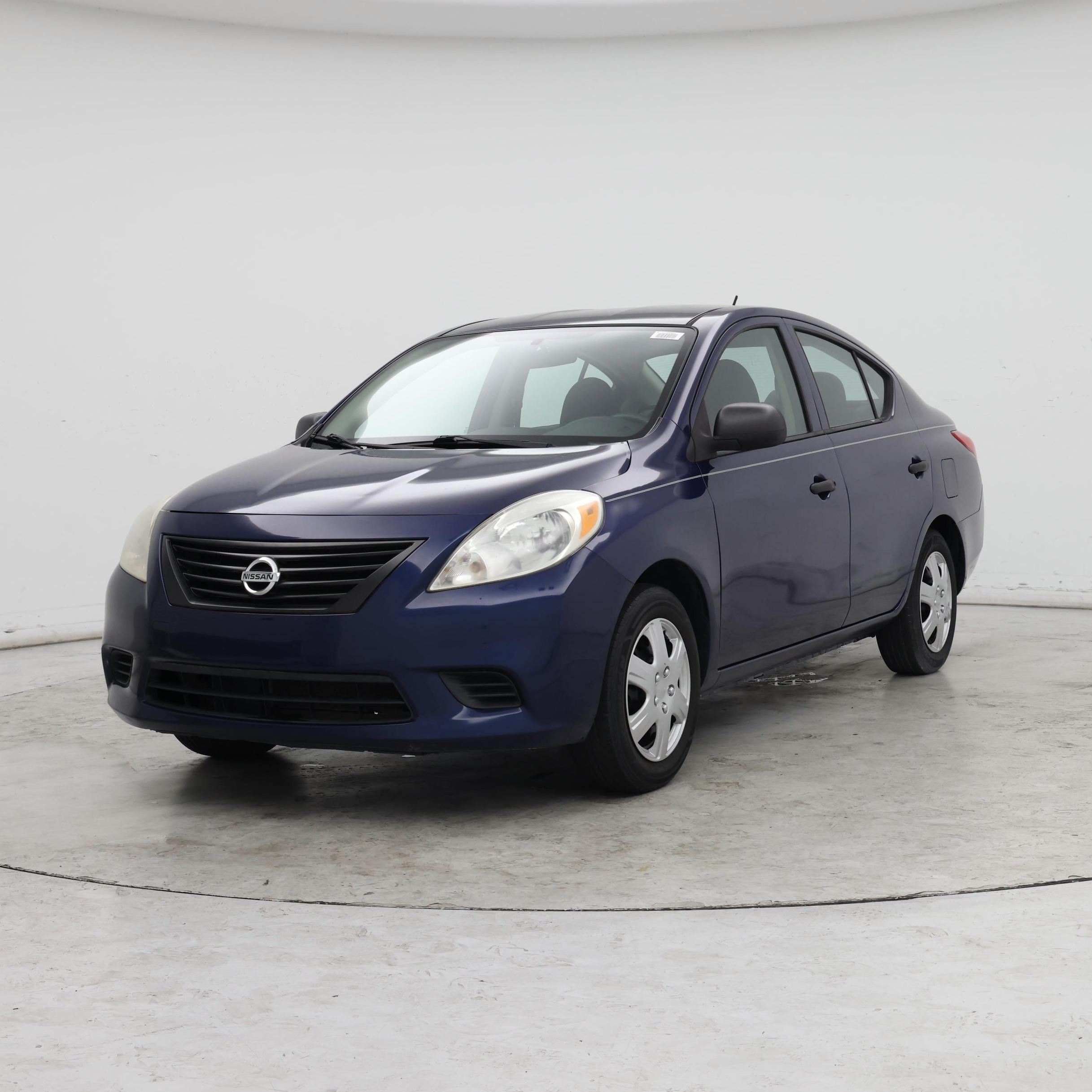 Thumbnail: 2014 Nissan Versa - 4