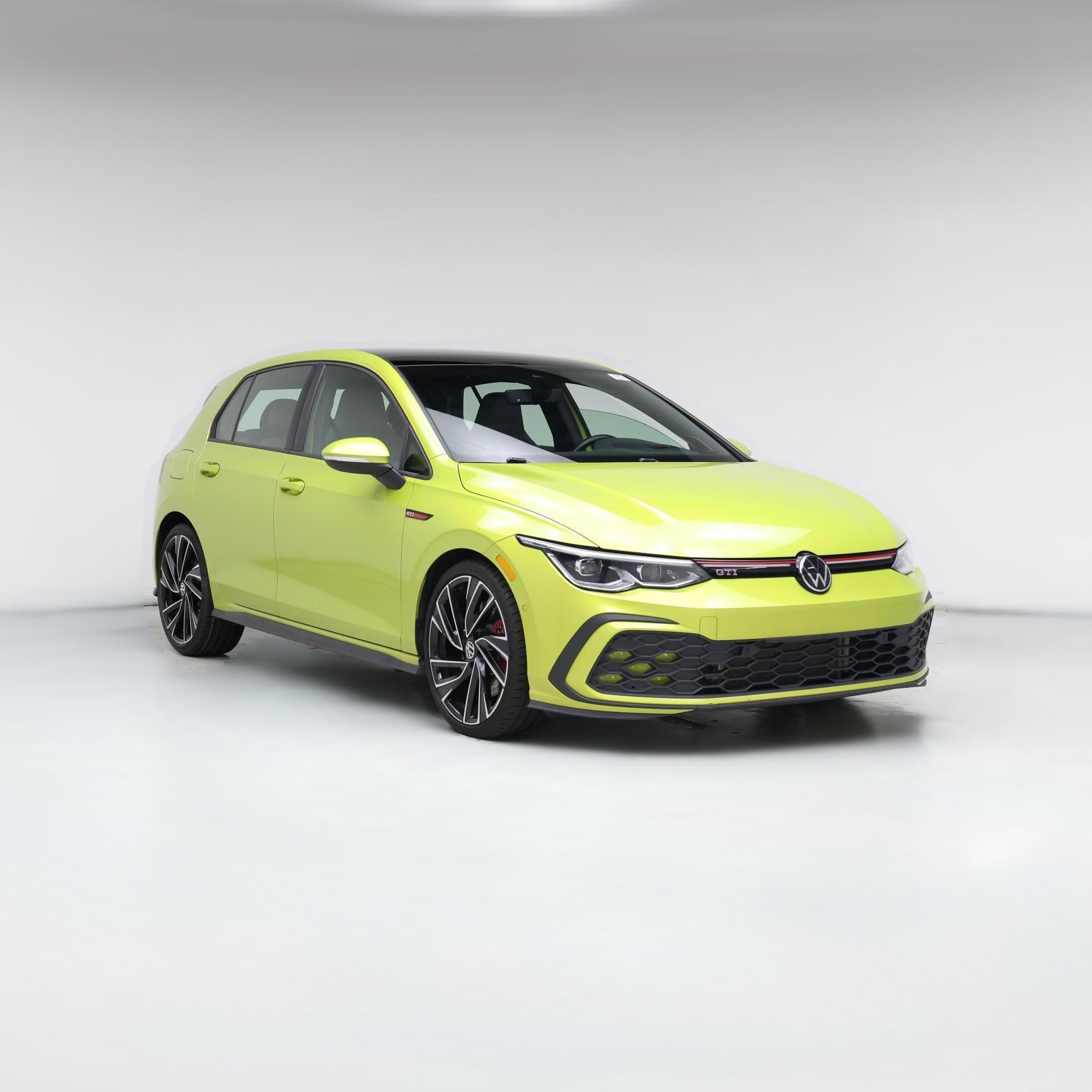 Thumbnail: 2022 Volkswagen Golf - 1