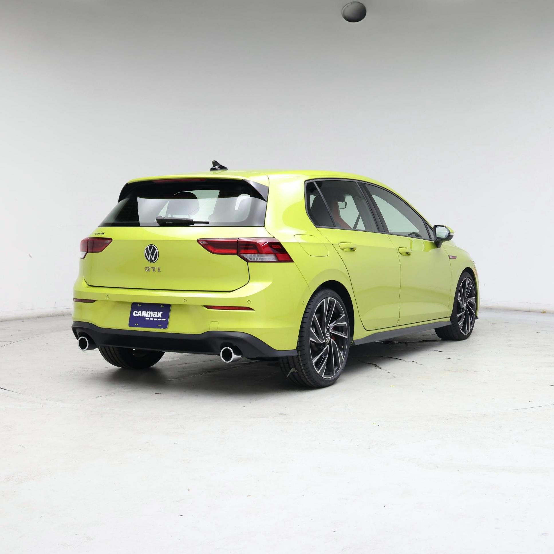 Thumbnail: 2022 Volkswagen Golf - 8