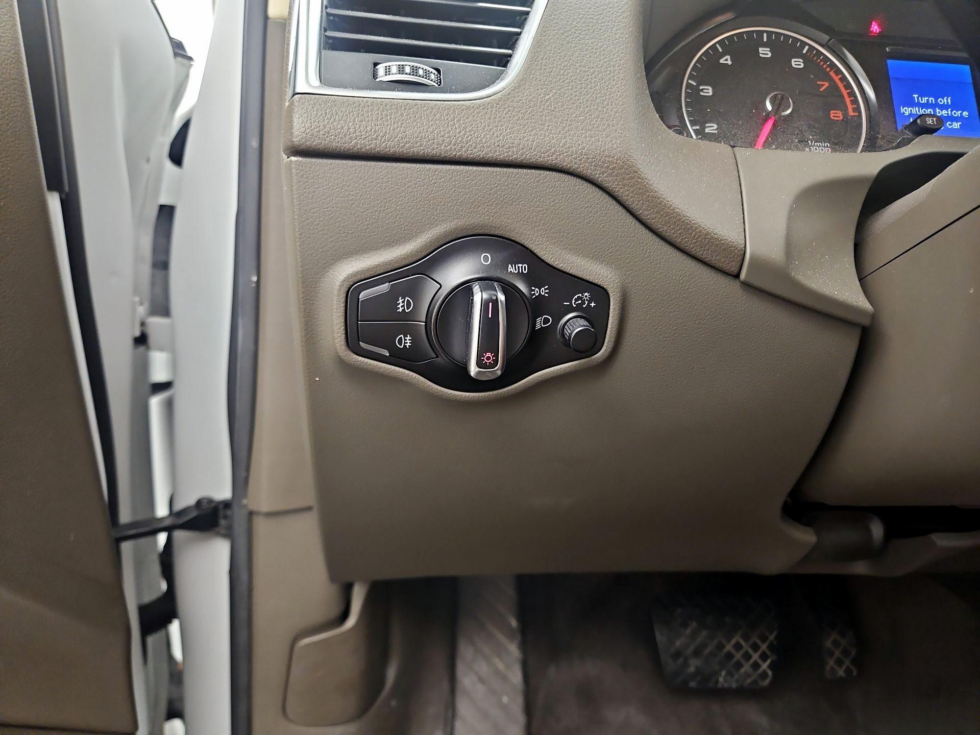 Thumbnail: 2014 Audi Q5 - 13