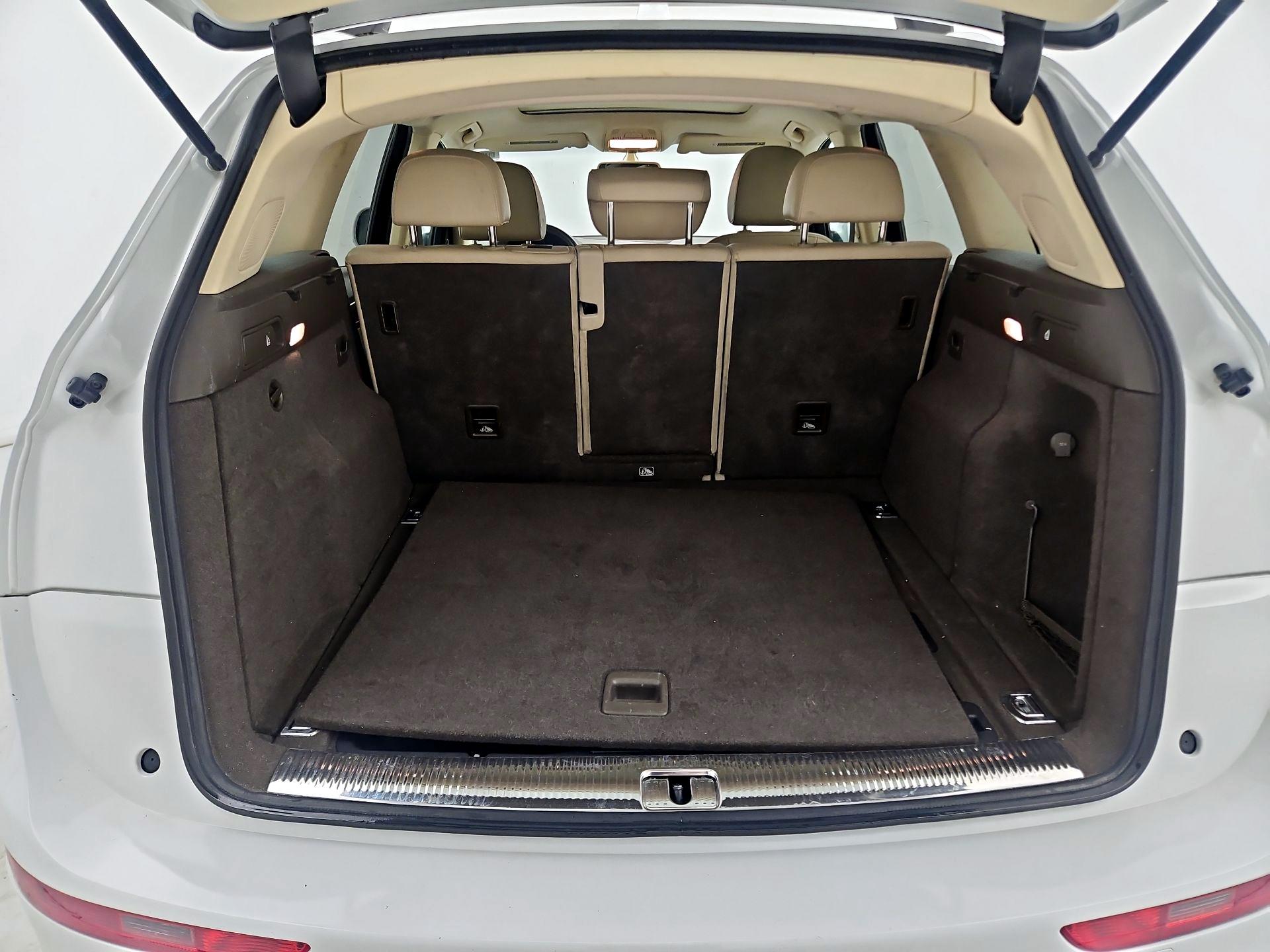 Thumbnail: 2014 Audi Q5 - 19