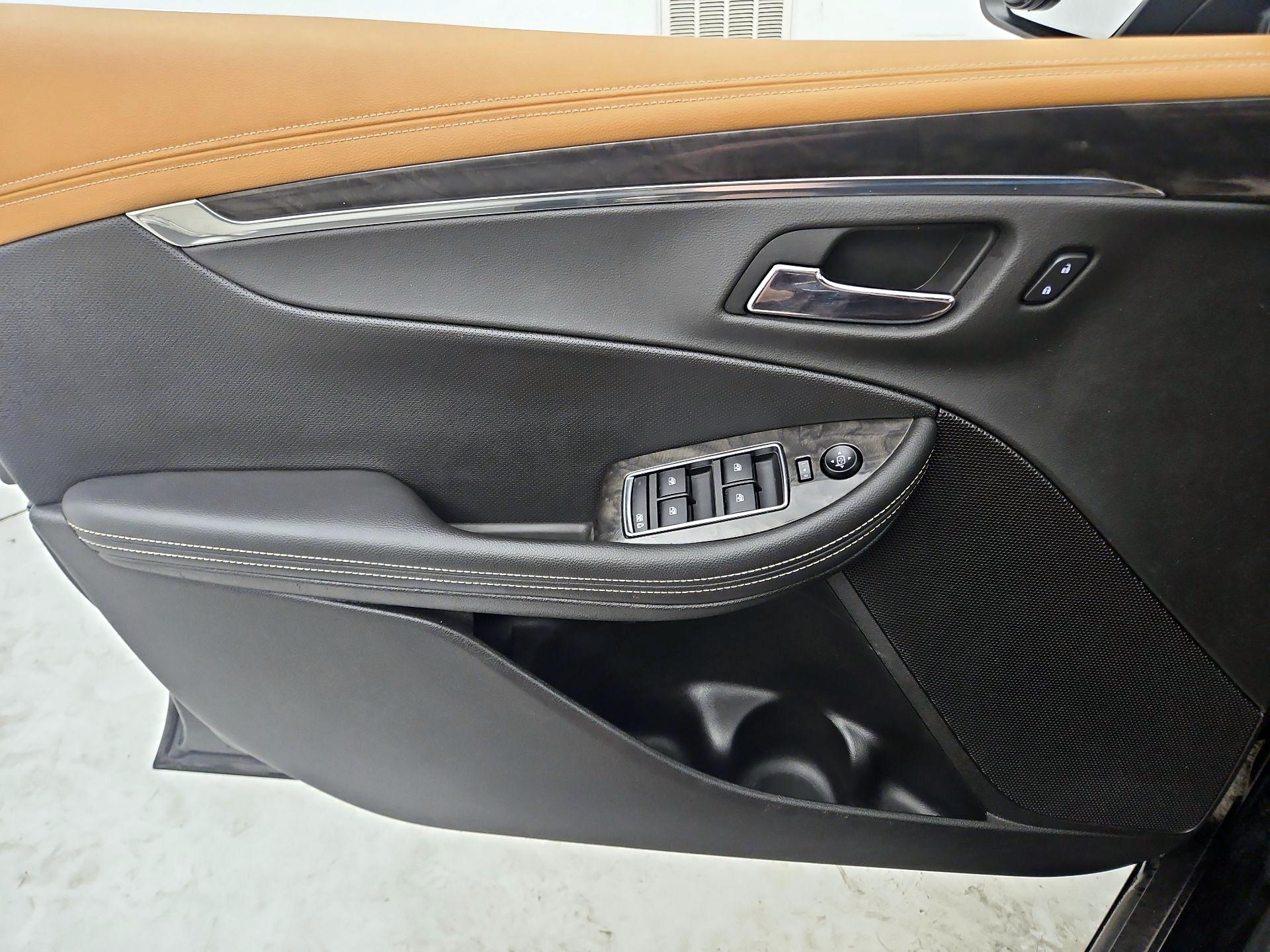 Thumbnail: 2014 Chevrolet Impala - 12