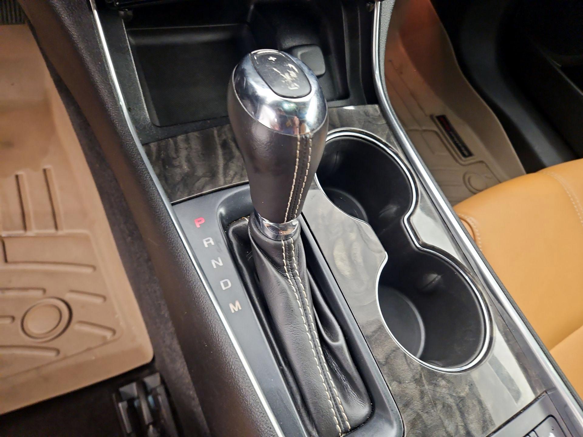 Thumbnail: 2014 Chevrolet Impala - 17