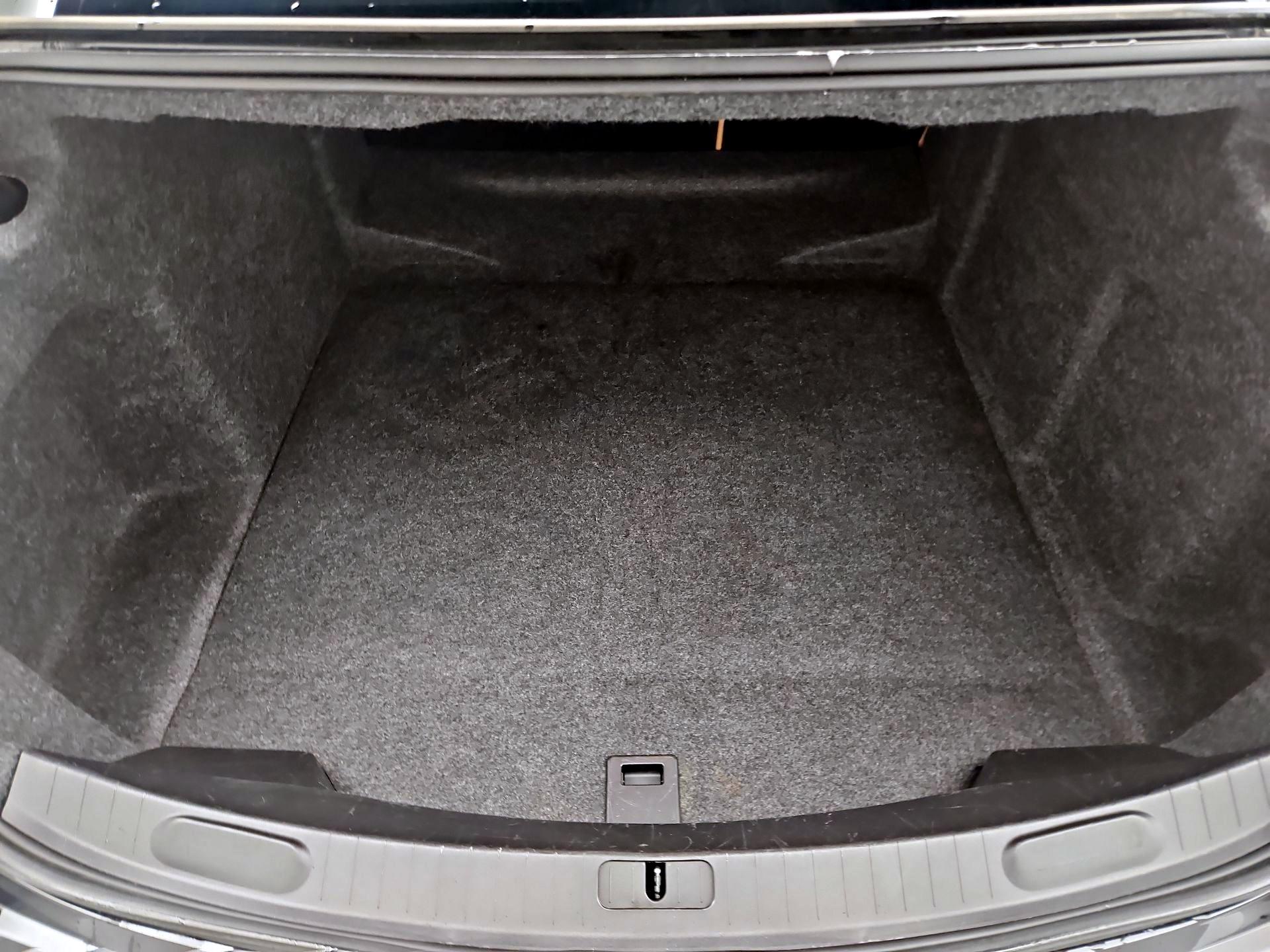 Thumbnail: 2014 Chevrolet Impala - 20