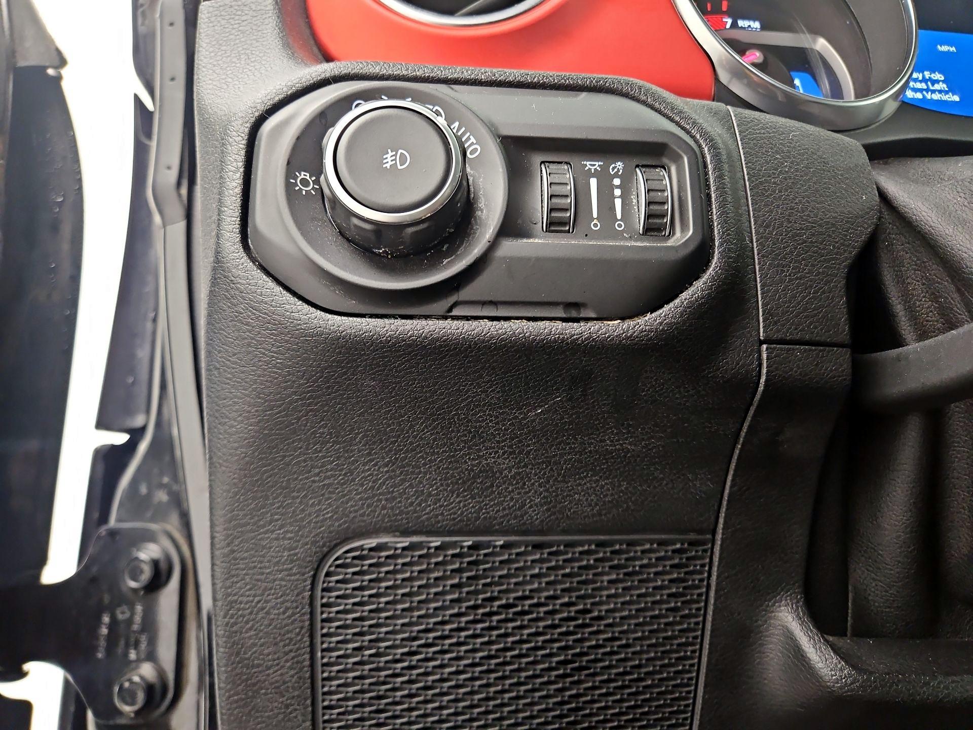 Thumbnail: 2020 Jeep Wrangler - 13