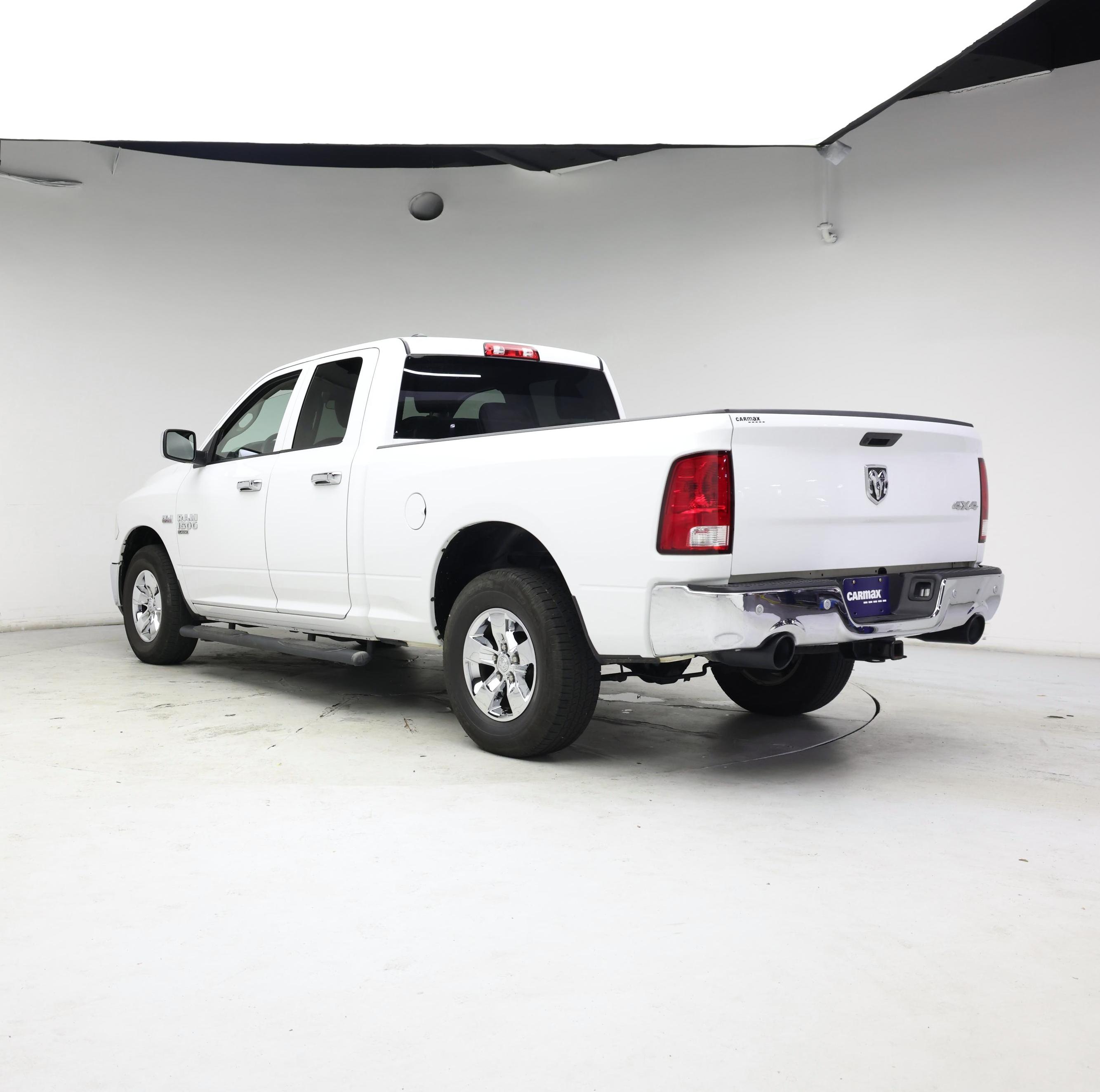 Thumbnail: 2023 RAM 1500 Classic - 2