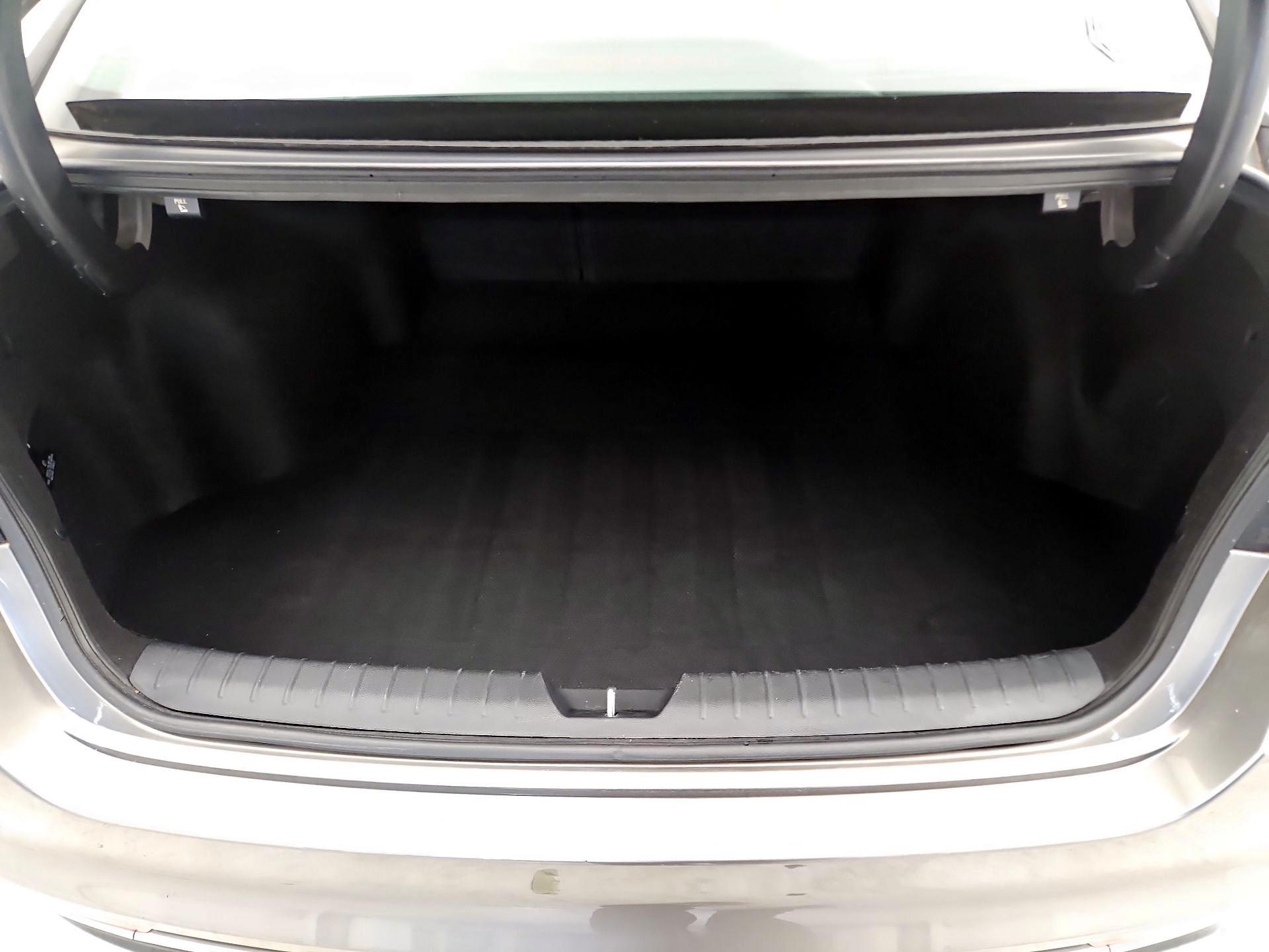 Thumbnail: 2016 Kia Optima - 20