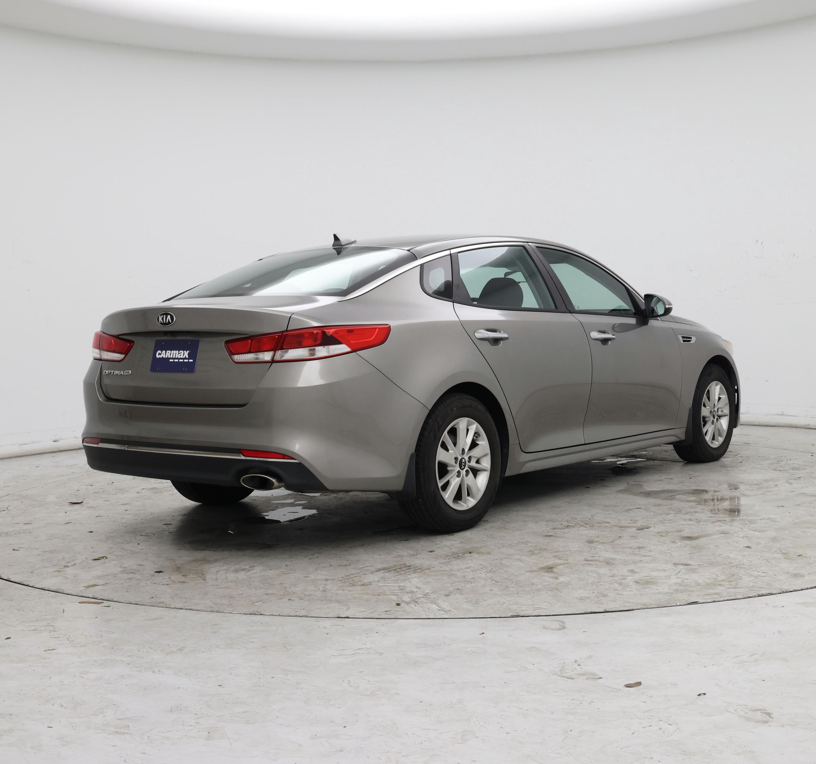 Thumbnail: 2016 Kia Optima - 8