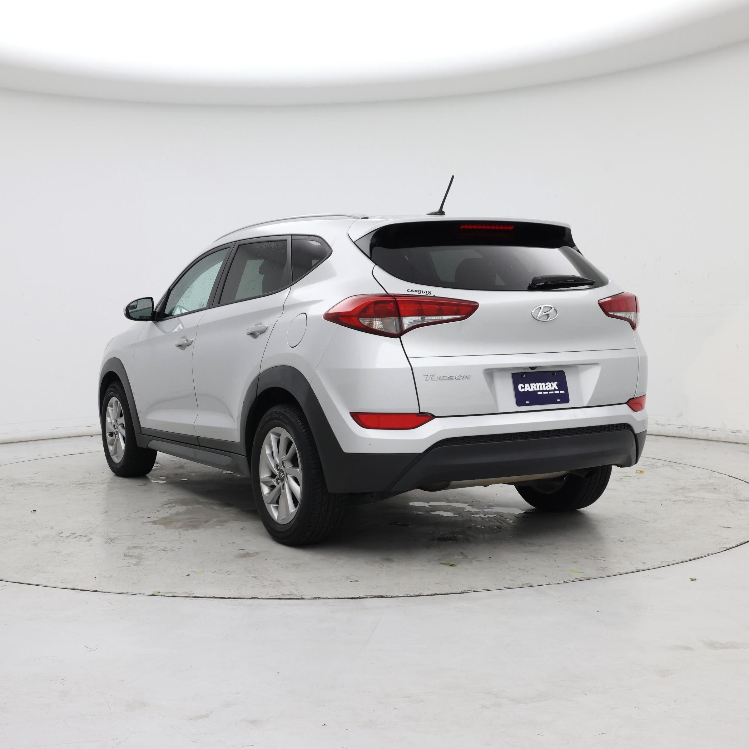 Thumbnail: 2016 Hyundai Tucson - 2