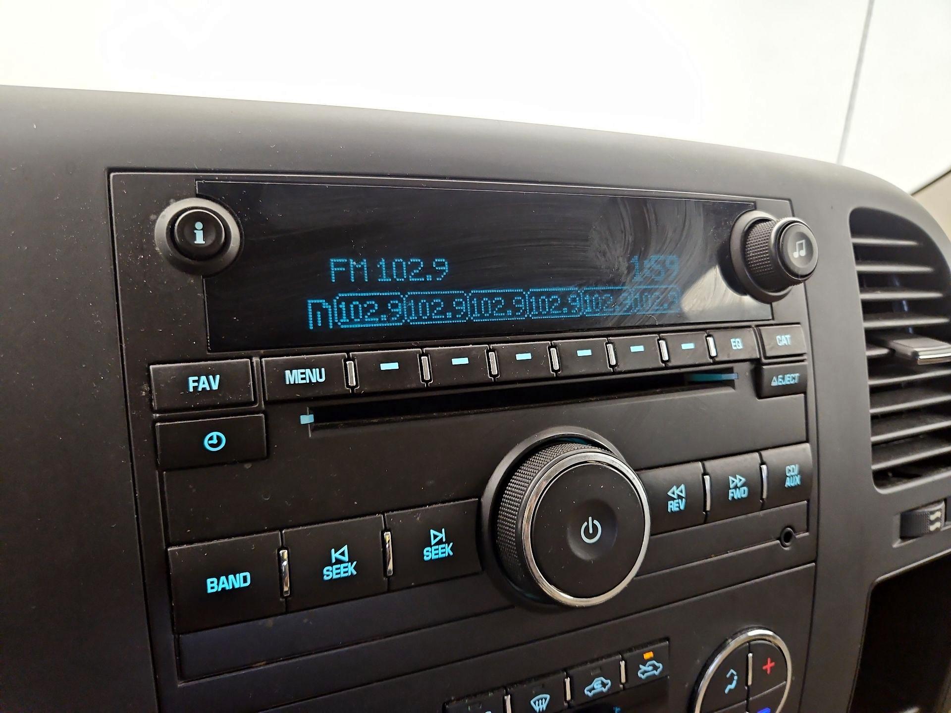 Thumbnail: 2013 GMC Sierra 1500 - 15