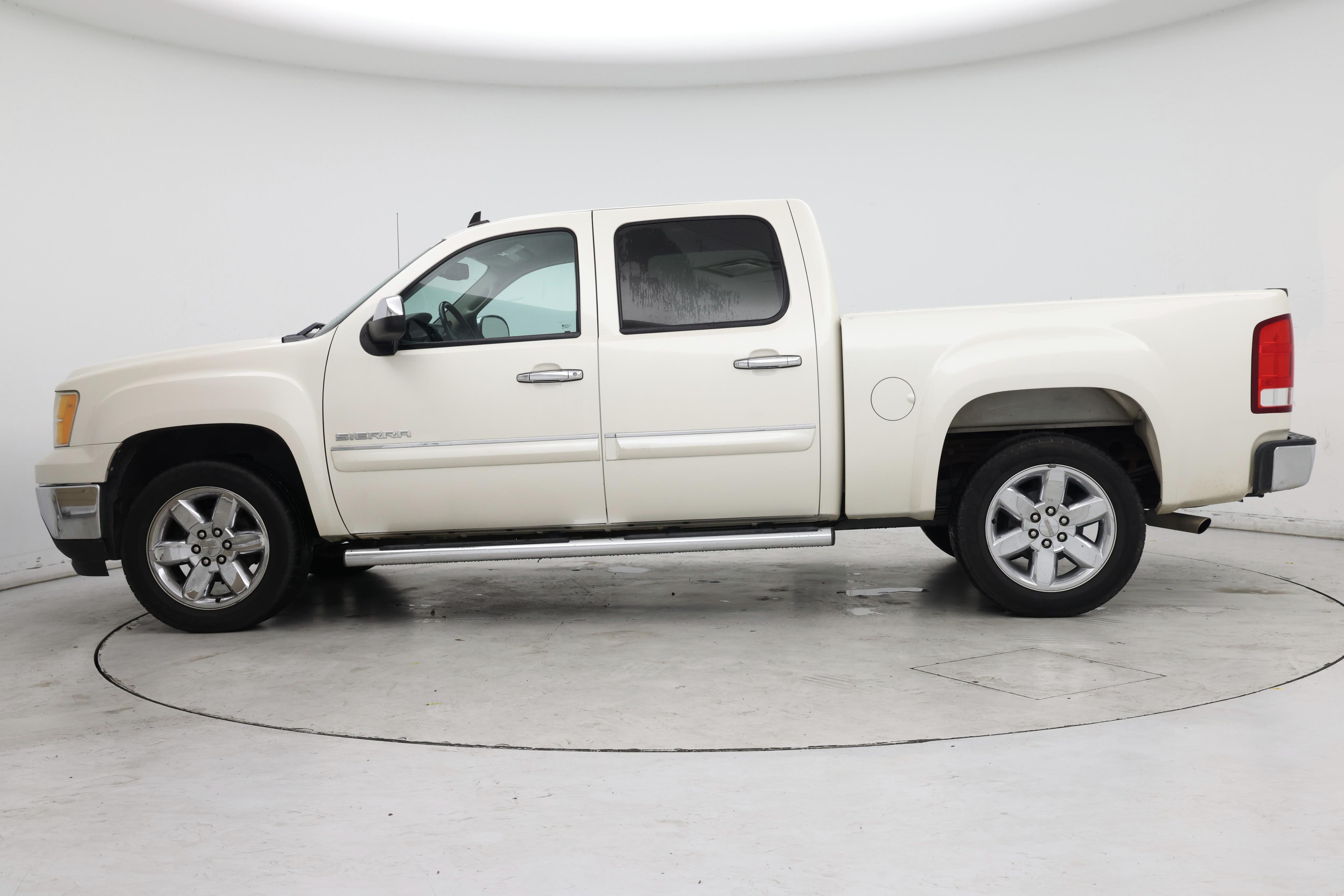Thumbnail: 2013 GMC Sierra 1500 - 3