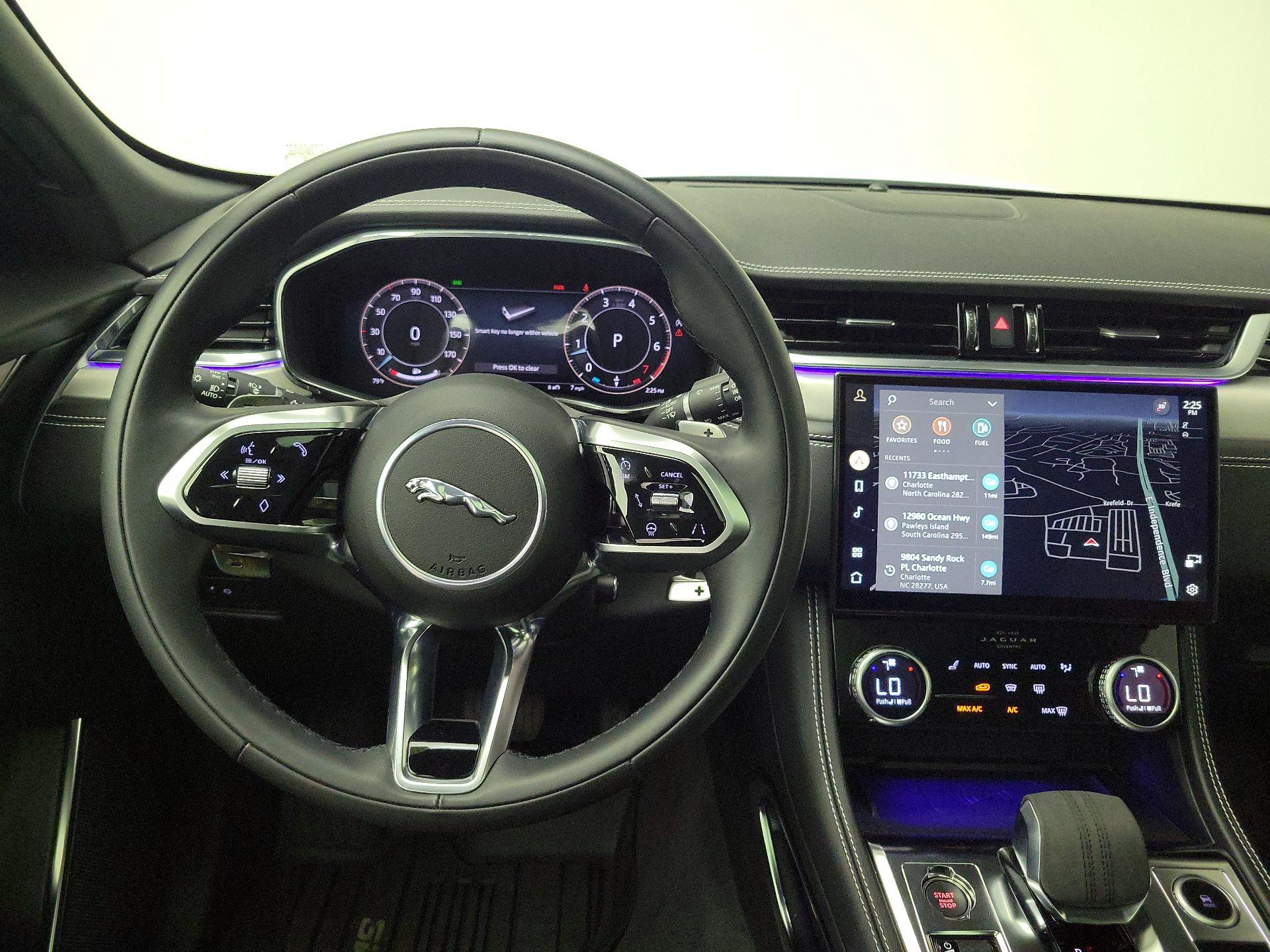 Thumbnail: 2024 Jaguar F-Pace - 10