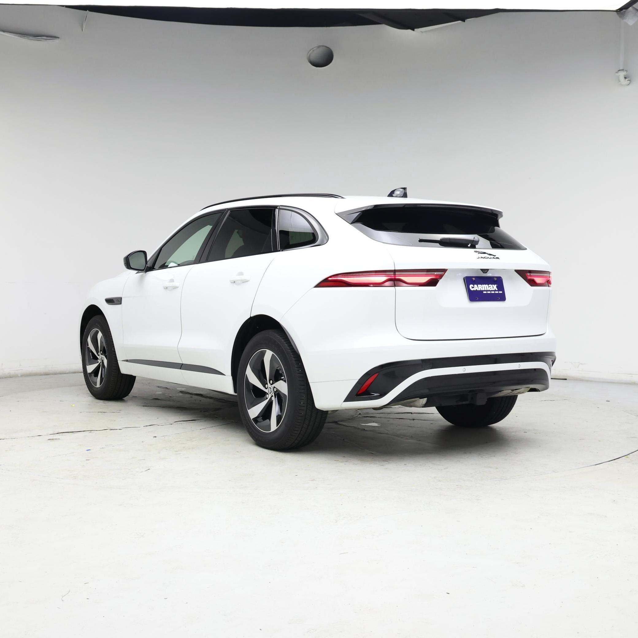 Thumbnail: 2024 Jaguar F-Pace - 2