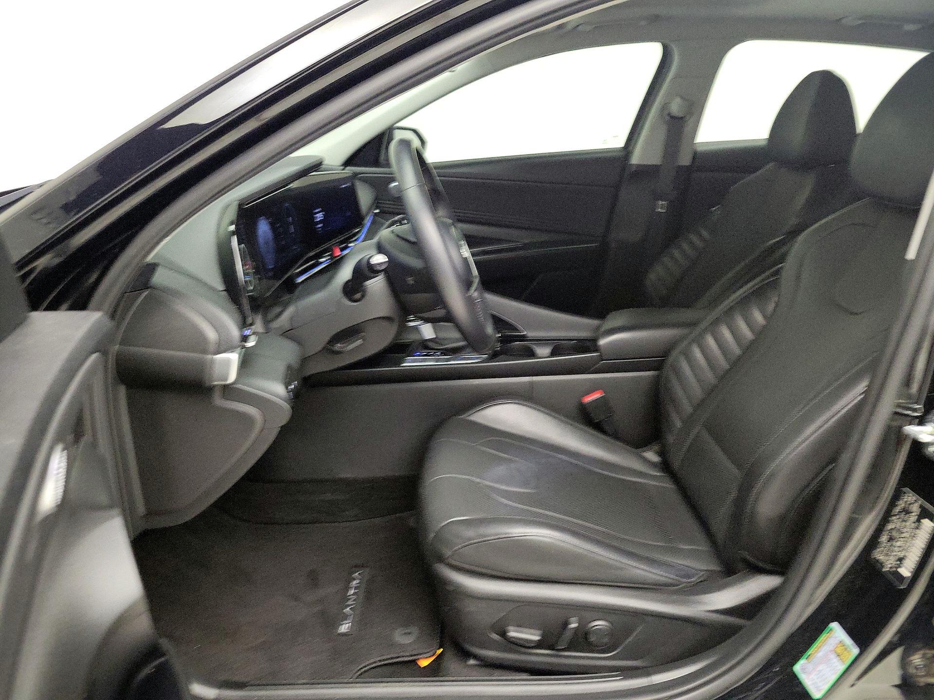 Thumbnail: 2023 Hyundai Elantra - 11