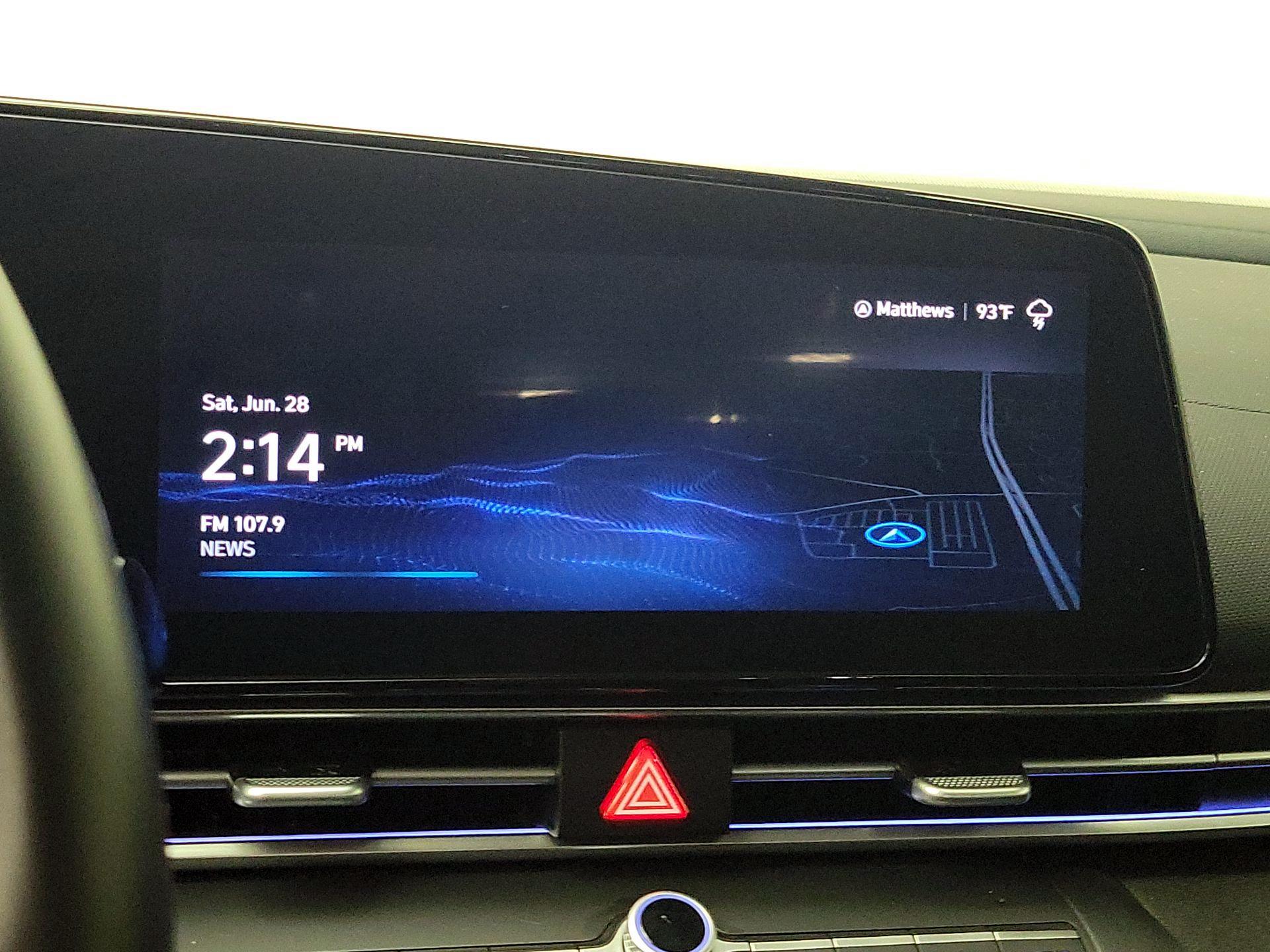 Thumbnail: 2023 Hyundai Elantra - 15