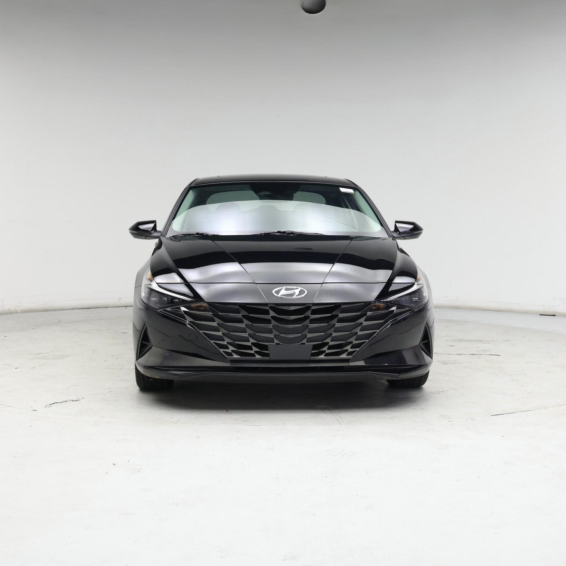 Thumbnail: 2023 Hyundai Elantra - 5