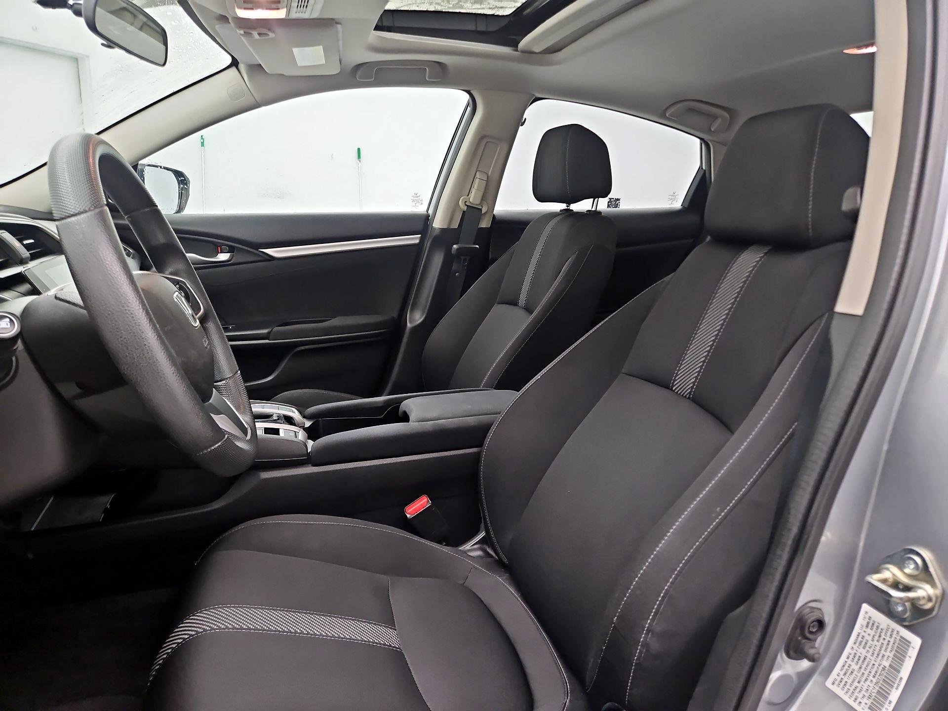 Thumbnail: 2016 Honda Civic - 11