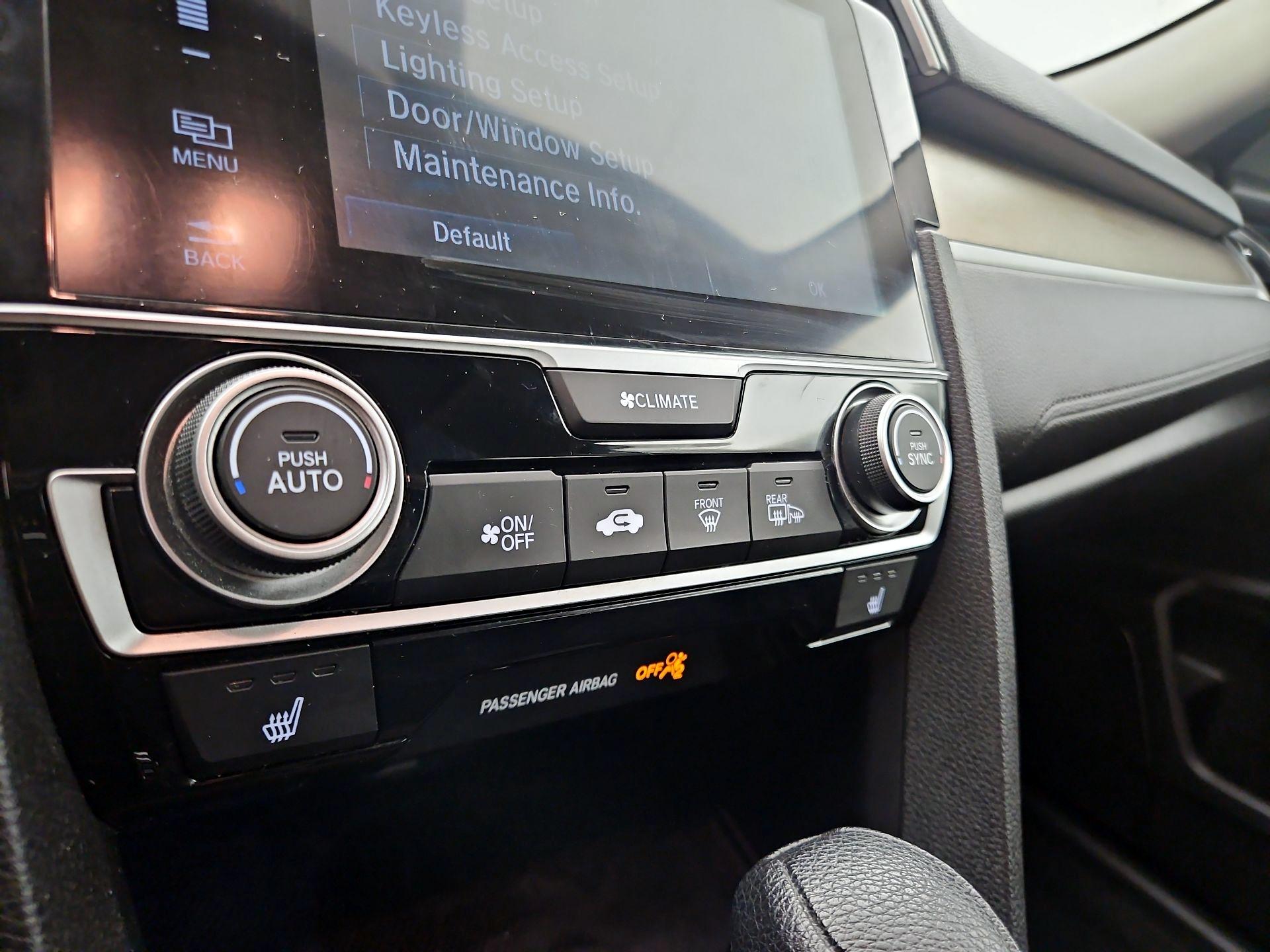 Thumbnail: 2016 Honda Civic - 16