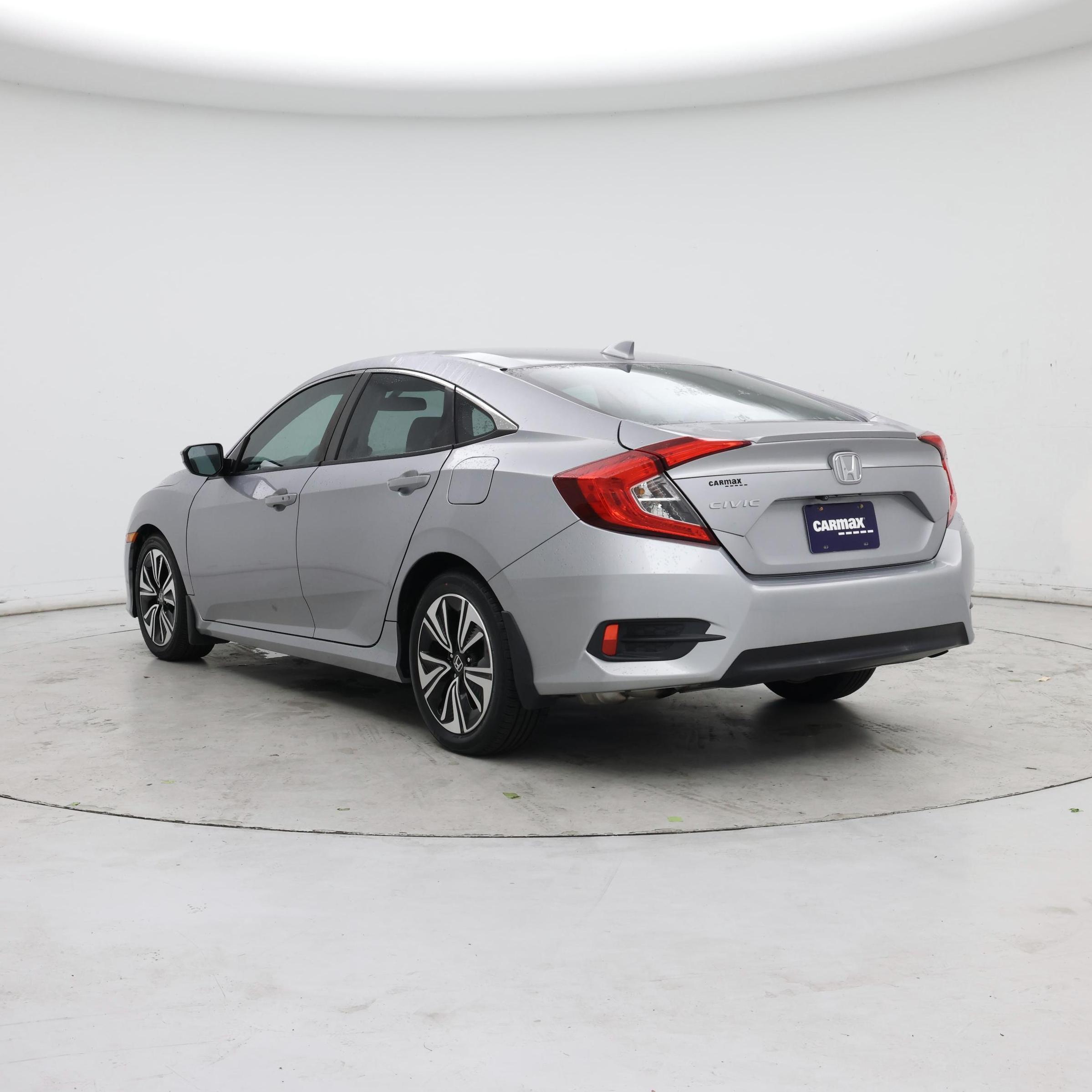 Thumbnail: 2016 Honda Civic - 2