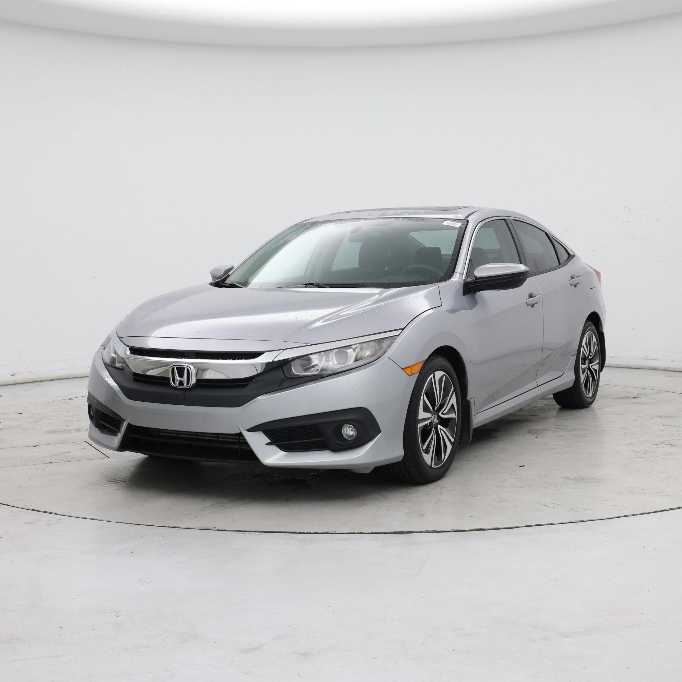 Thumbnail: 2016 Honda Civic - 4