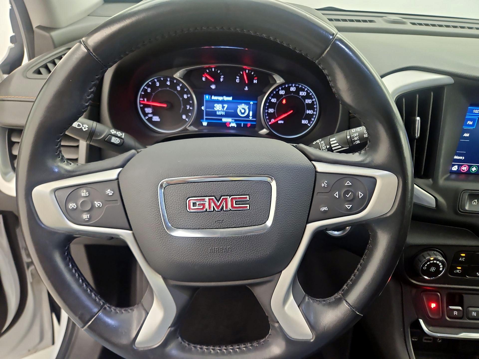 Thumbnail: 2020 GMC Terrain - 10