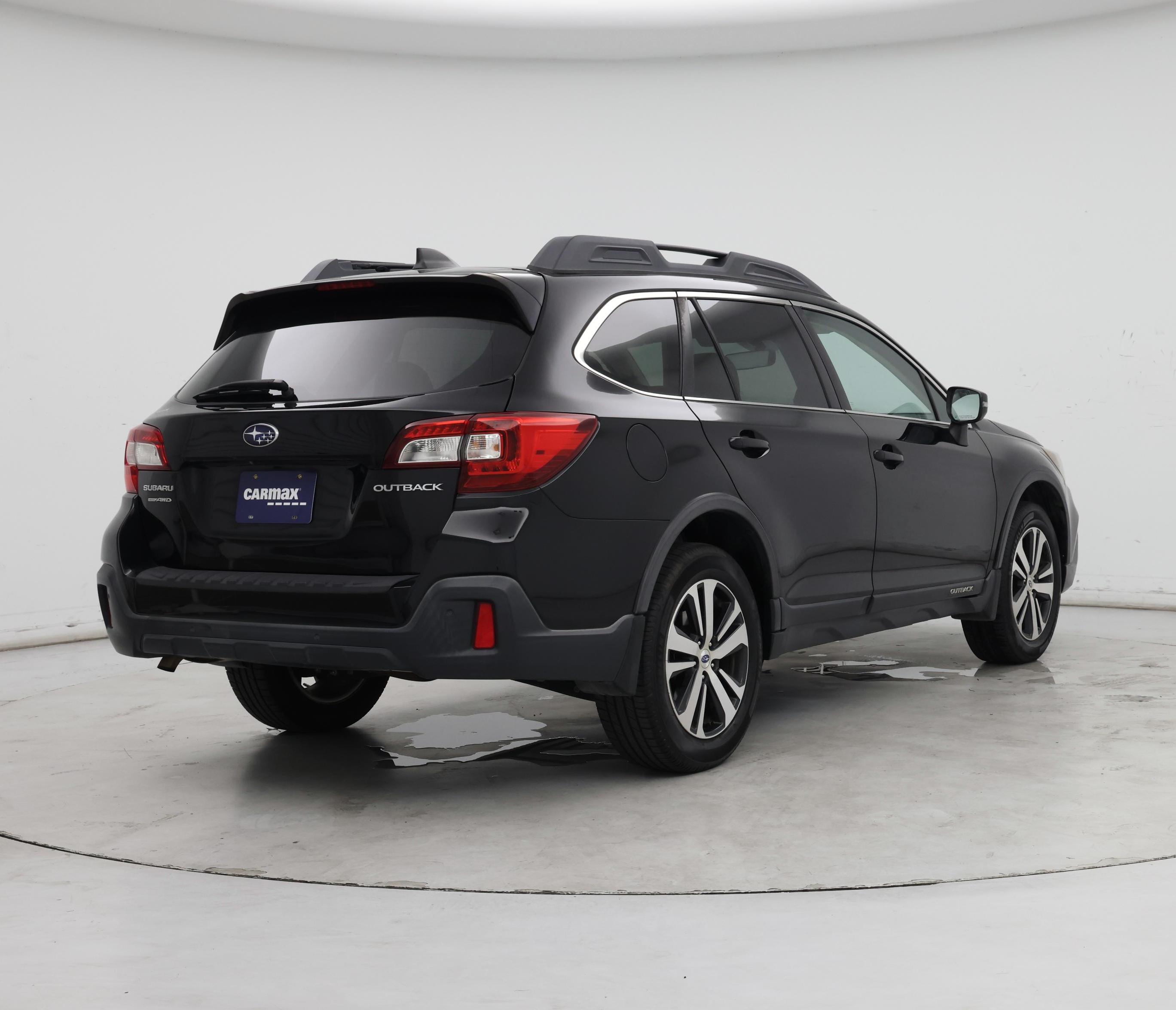 Thumbnail: 2018 Subaru Outback - 8