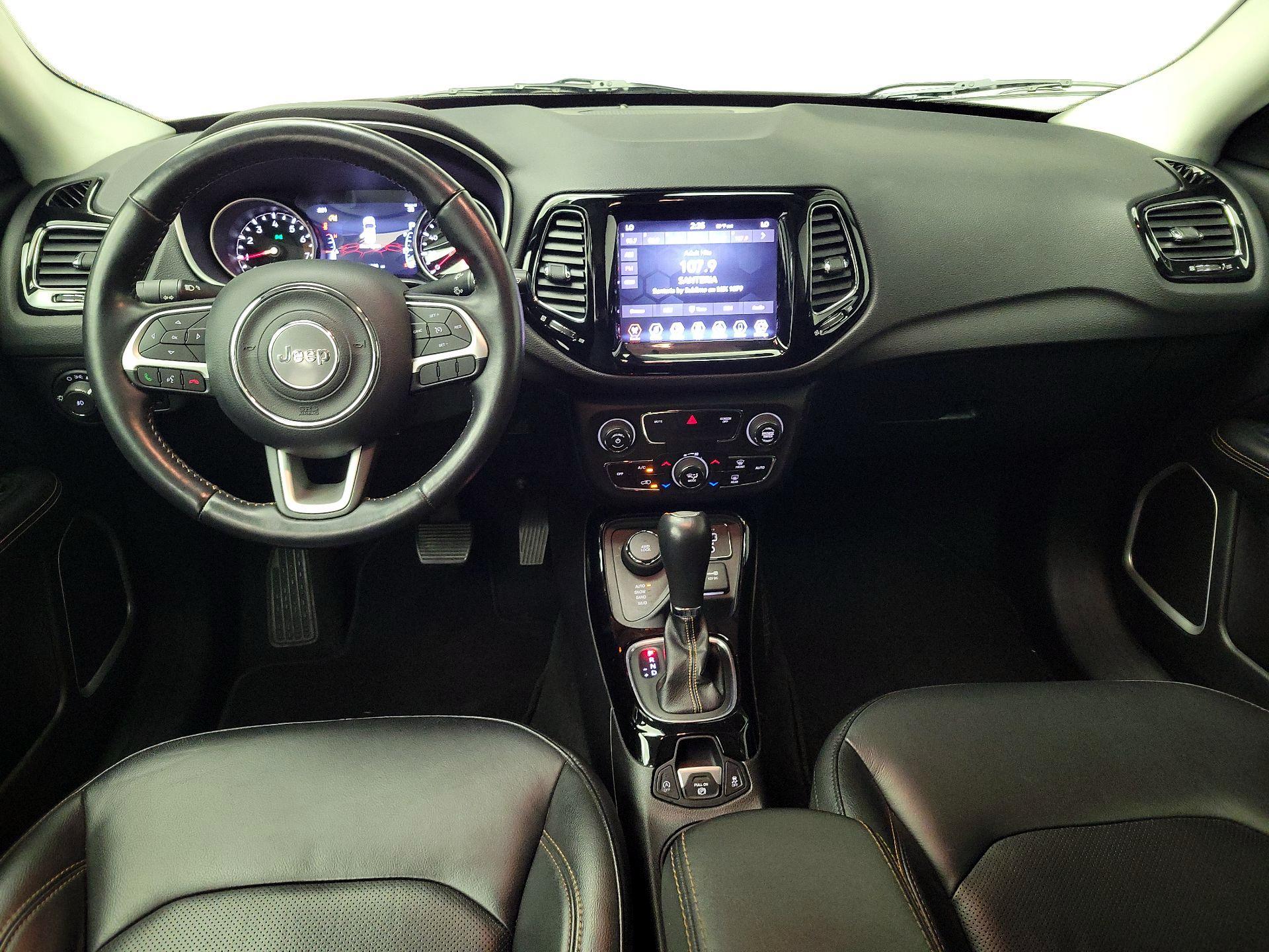 Thumbnail: 2019 Jeep Compass - 9
