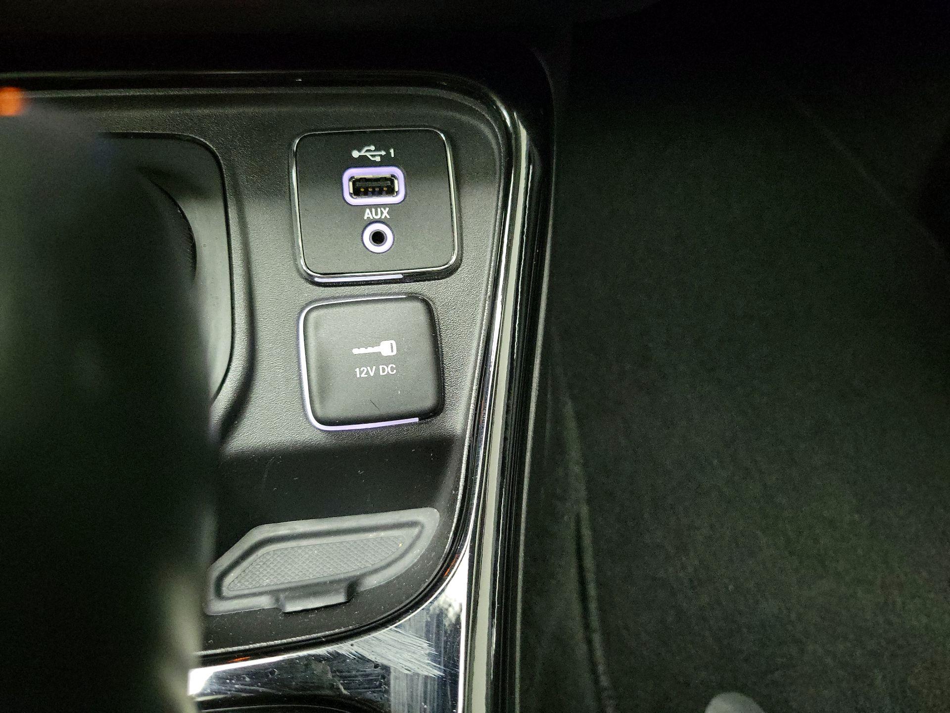 Thumbnail: 2019 Jeep Compass - 18