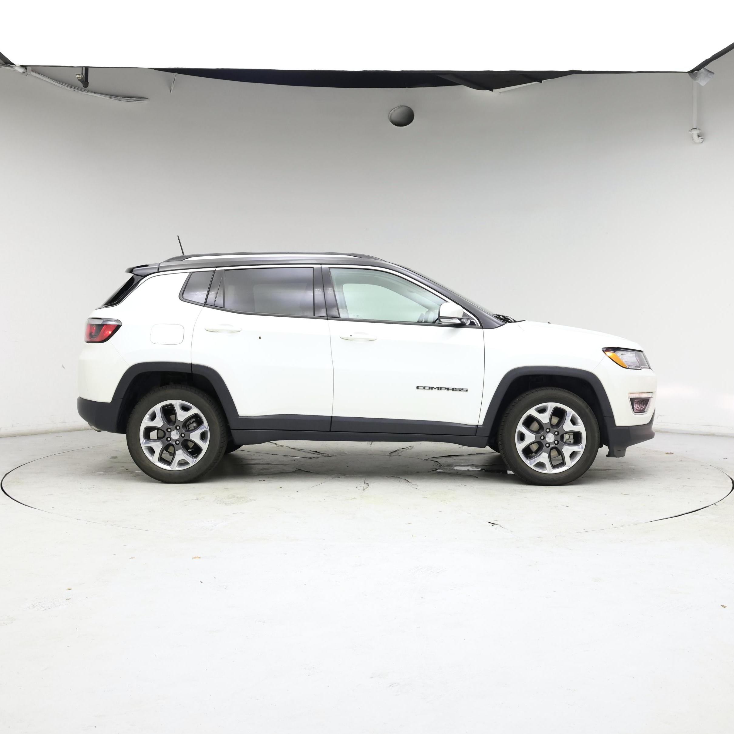 Thumbnail: 2019 Jeep Compass - 7