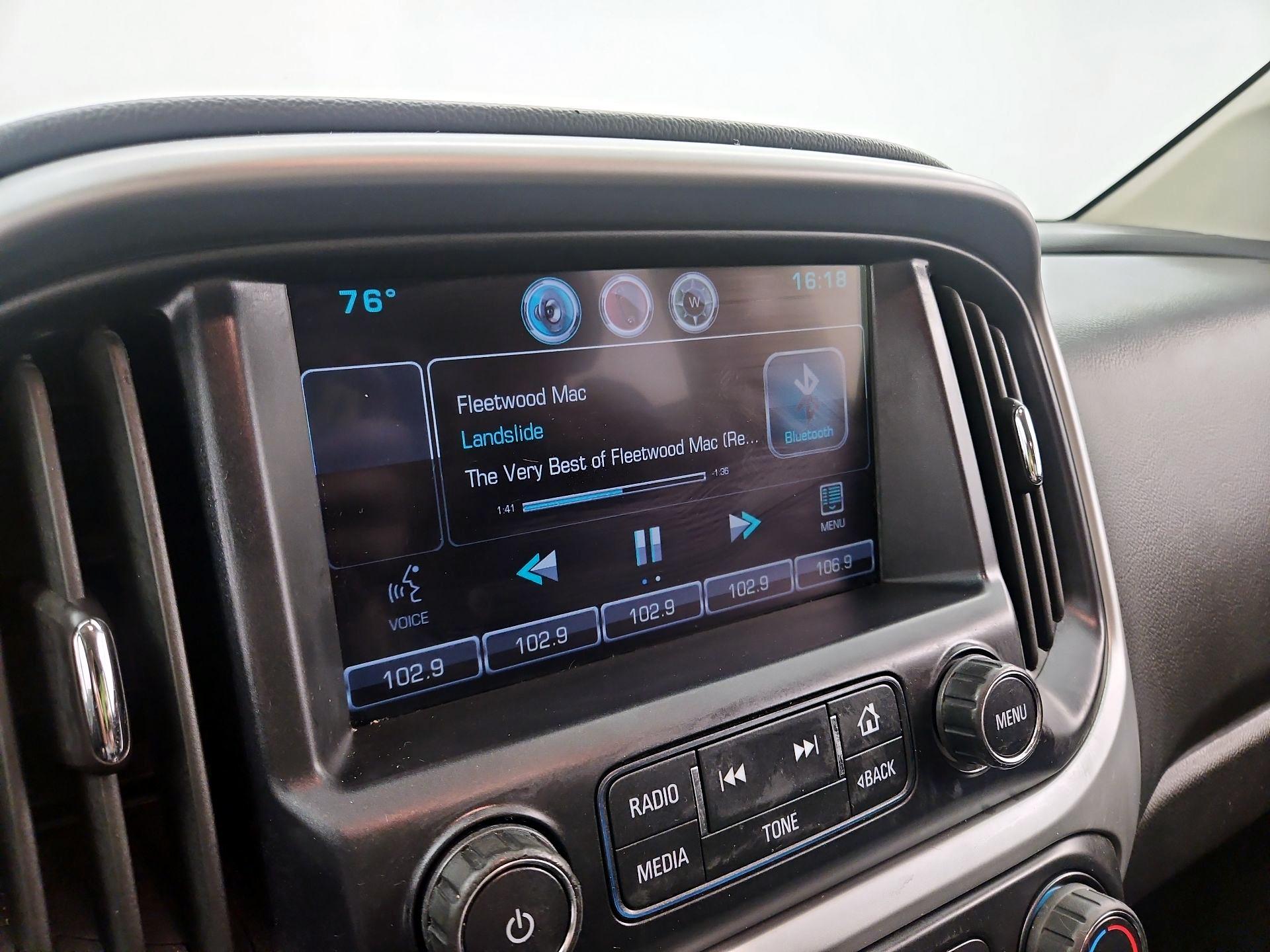Thumbnail: 2015 Chevrolet Colorado - 15