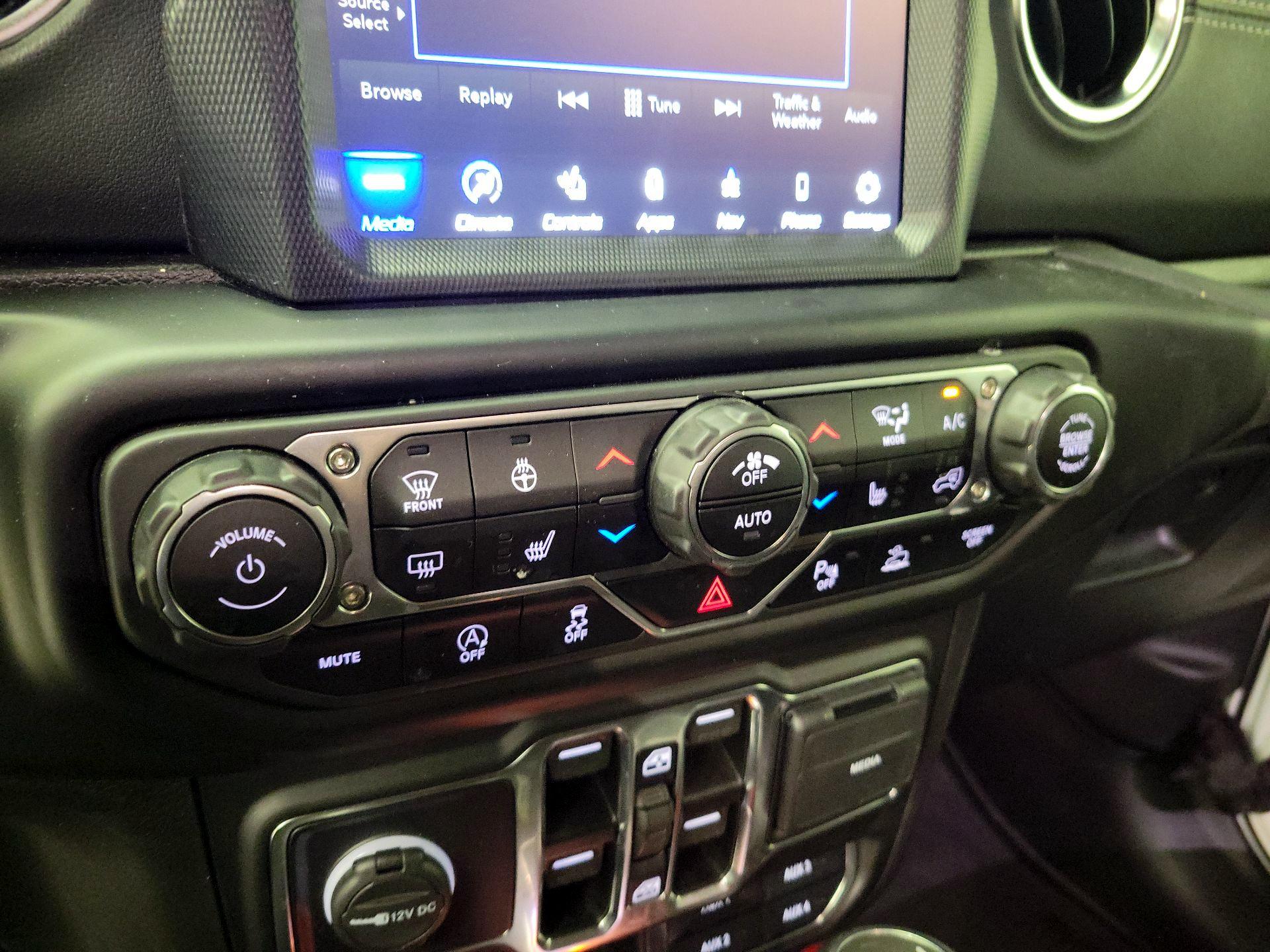 Thumbnail: 2021 Jeep Wrangler - 16