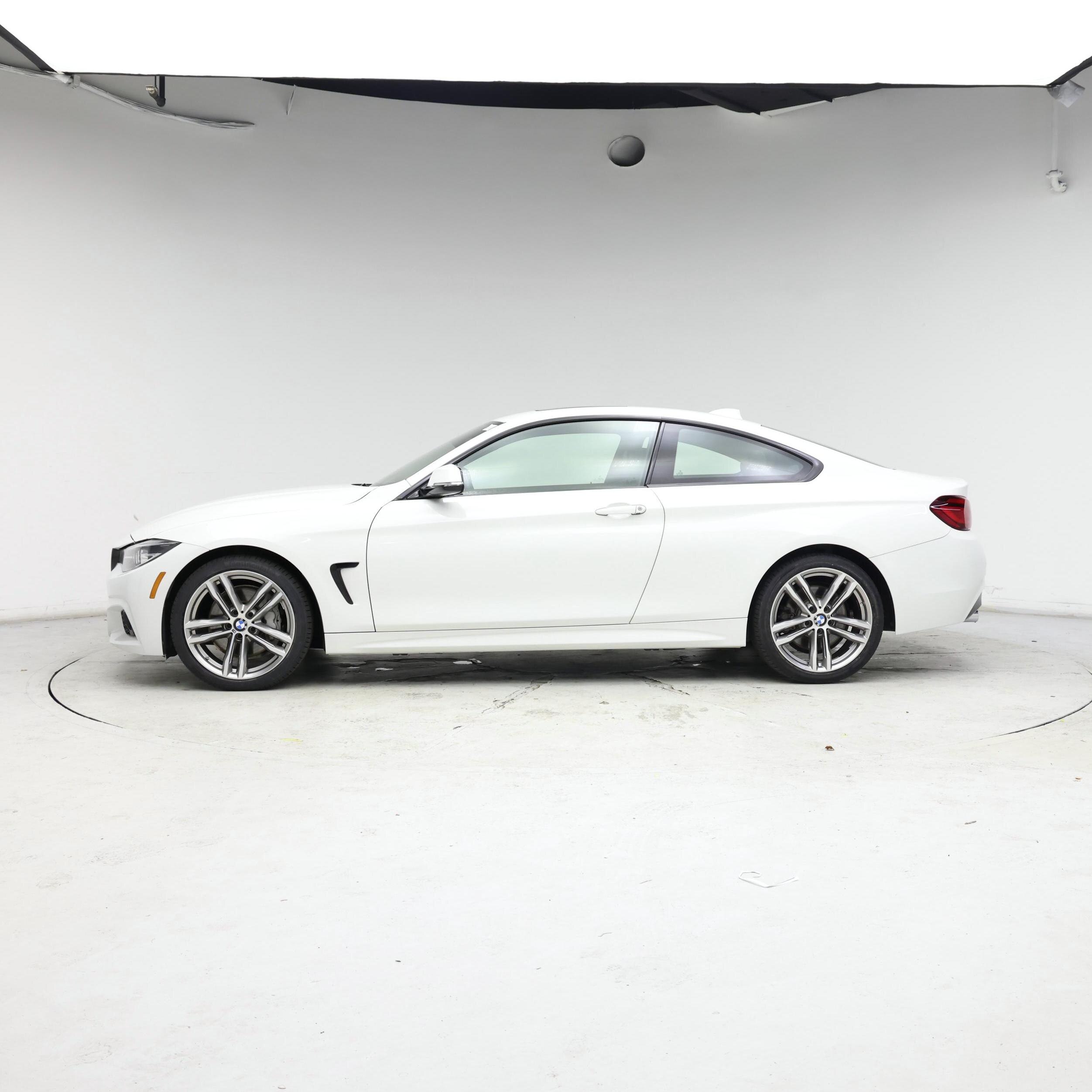 Thumbnail: 2020 BMW 4 Series - 3