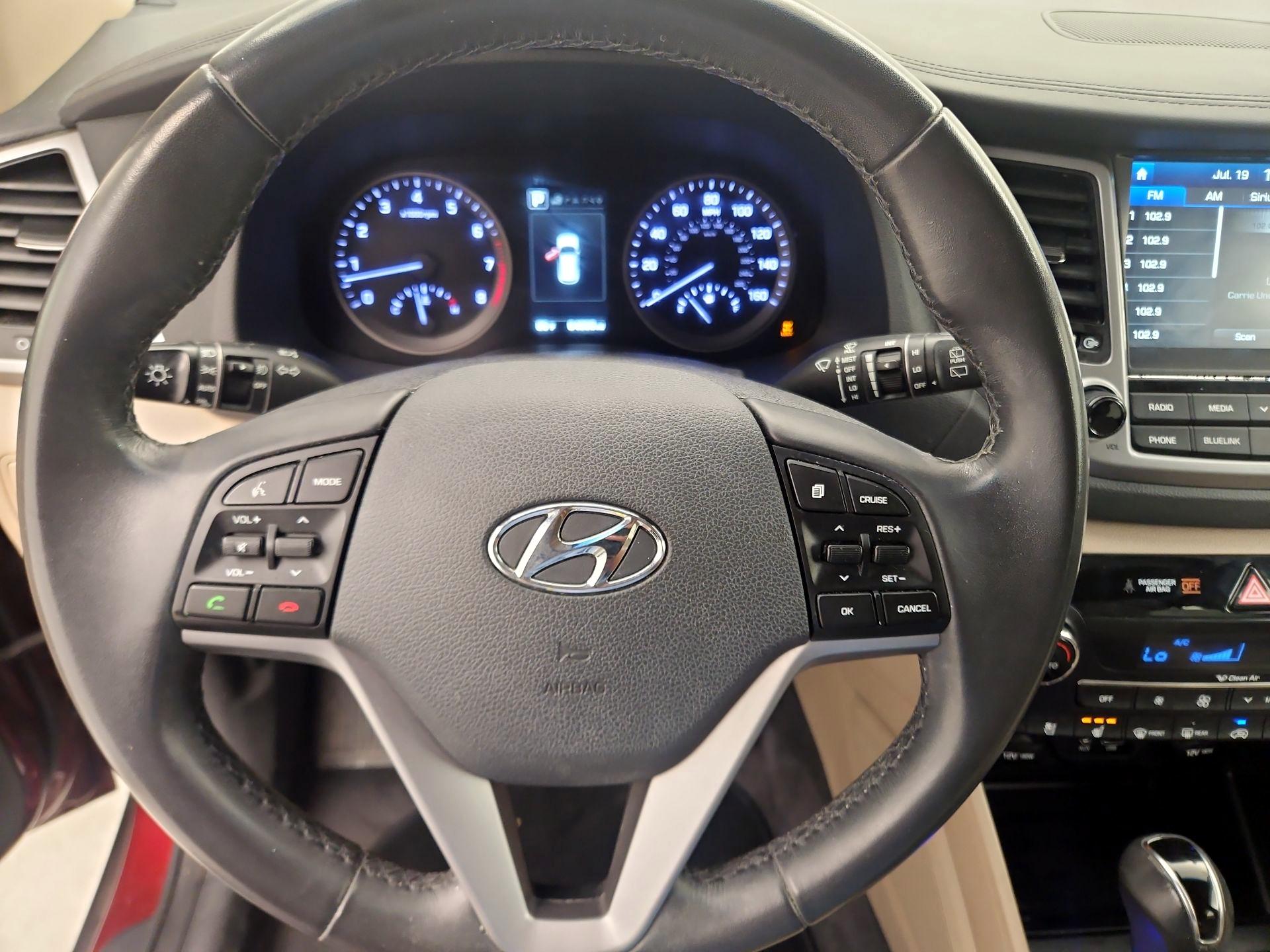 Thumbnail: 2017 Hyundai Tucson - 10