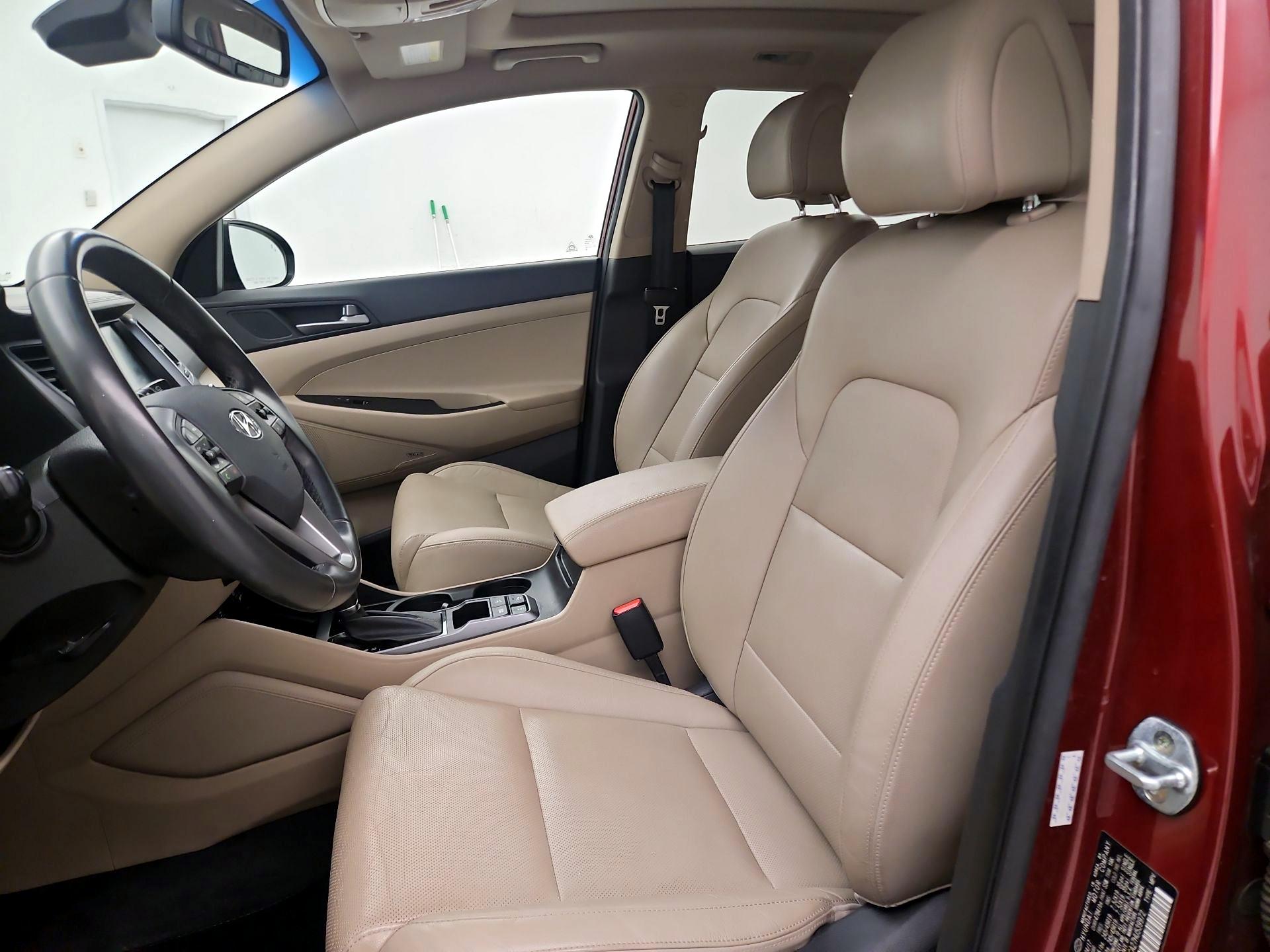 Thumbnail: 2017 Hyundai Tucson - 11