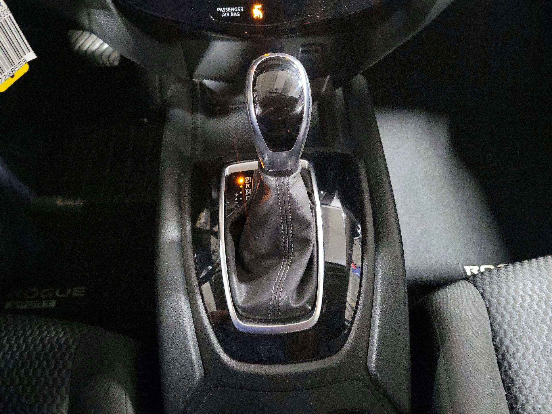 Thumbnail: 2019 Nissan Rogue Sport - 17