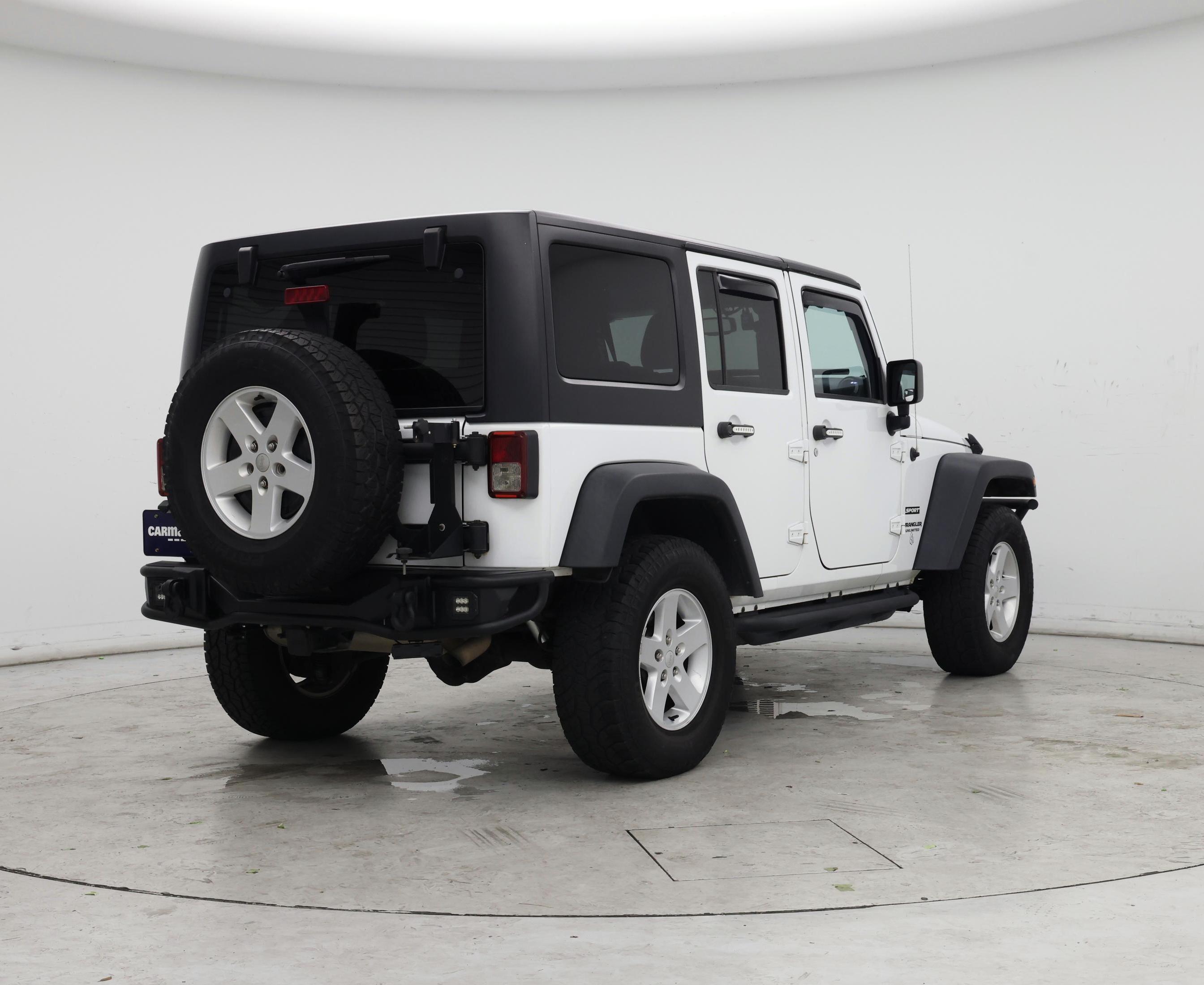 Thumbnail: 2017 Jeep Wrangler - 8