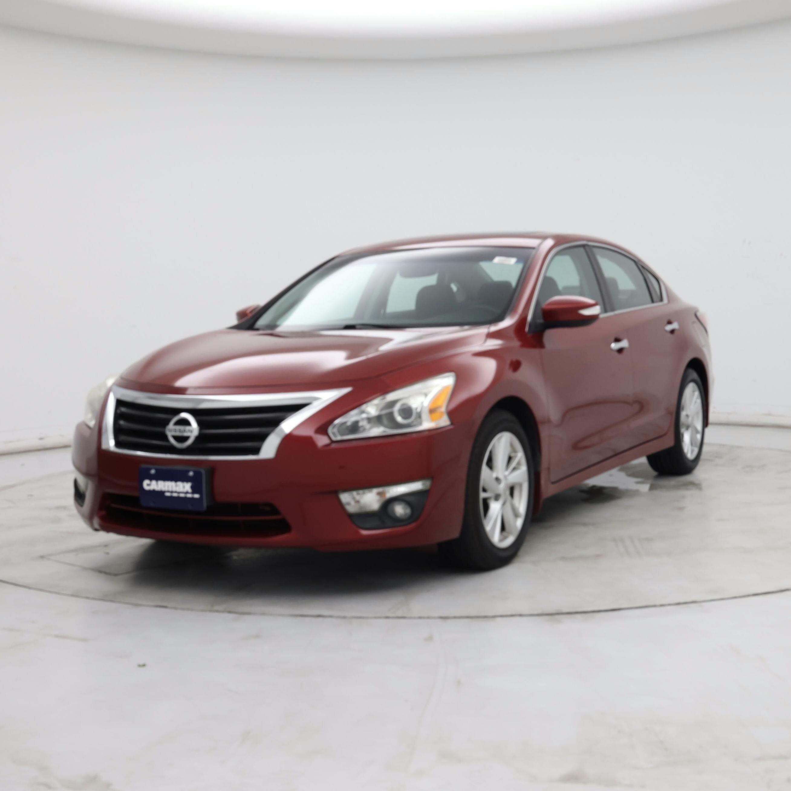 Thumbnail: 2015 Nissan Altima - 4