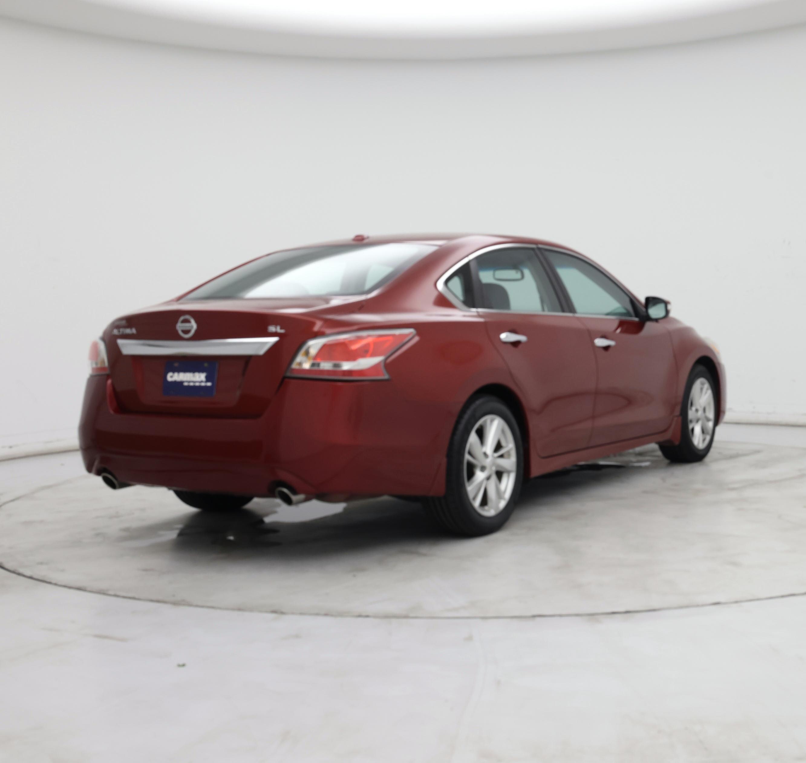Thumbnail: 2015 Nissan Altima - 8