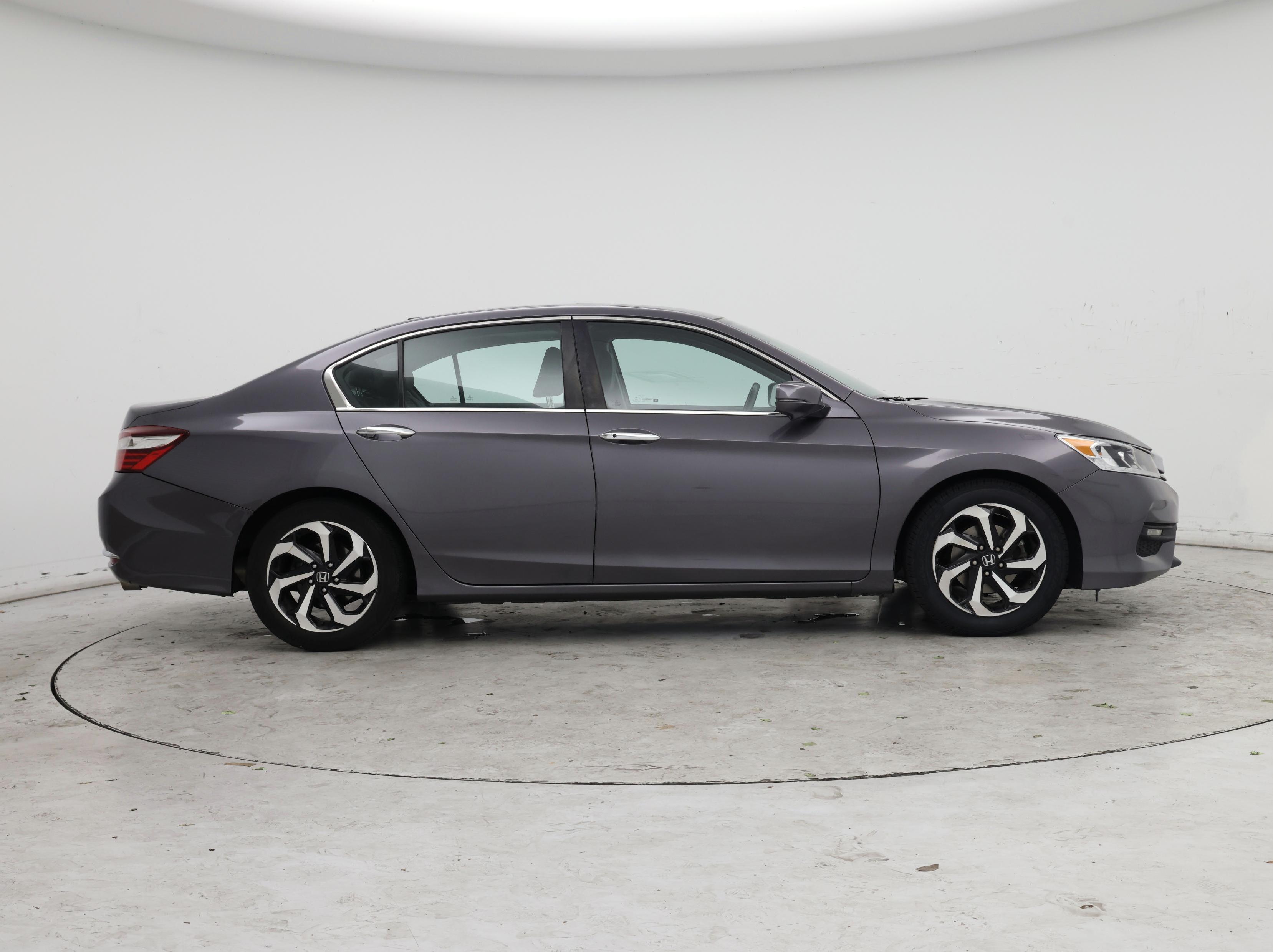 Thumbnail: 2017 Honda Accord - 7